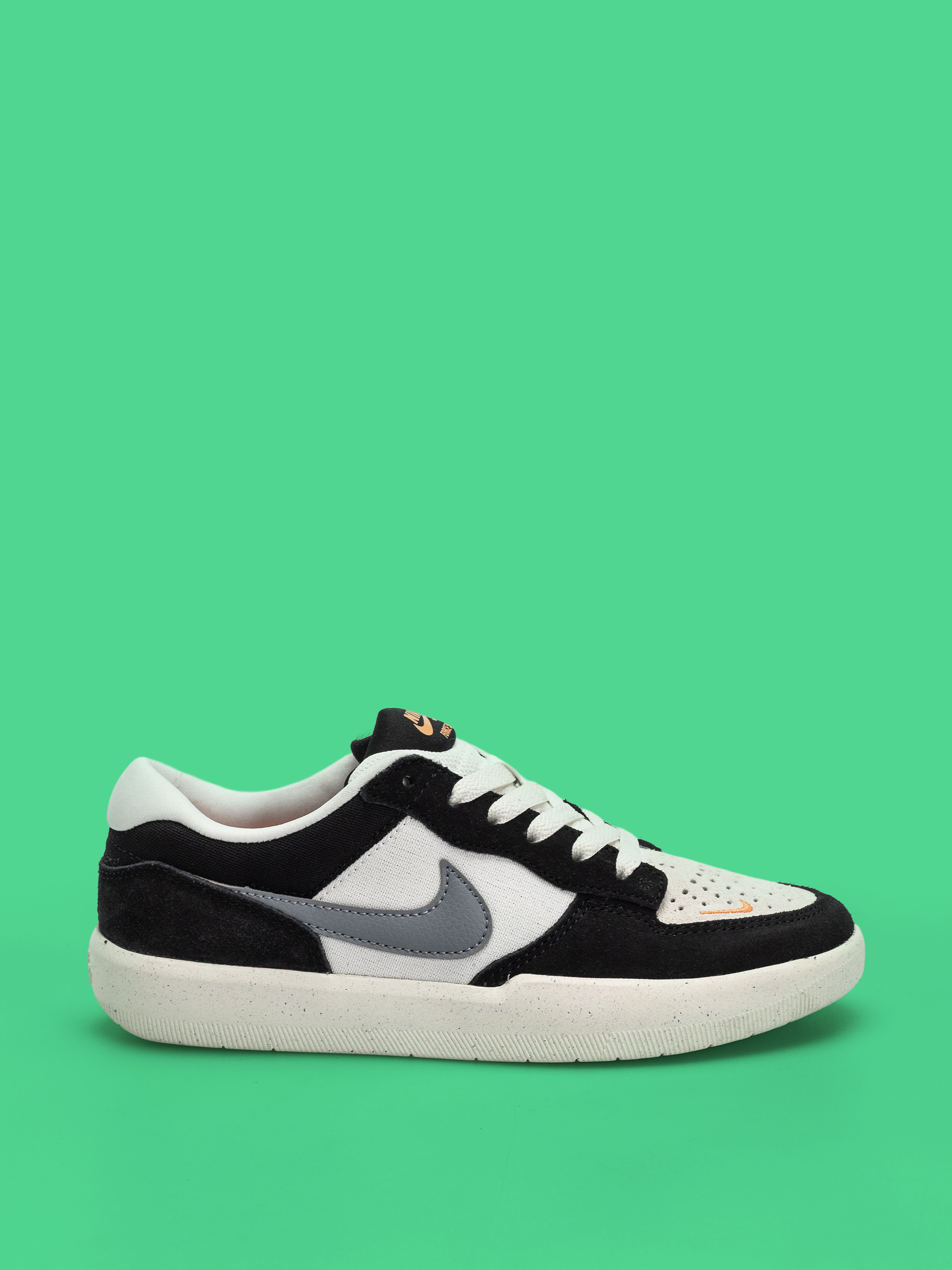 Обувки Nike SB Force 58