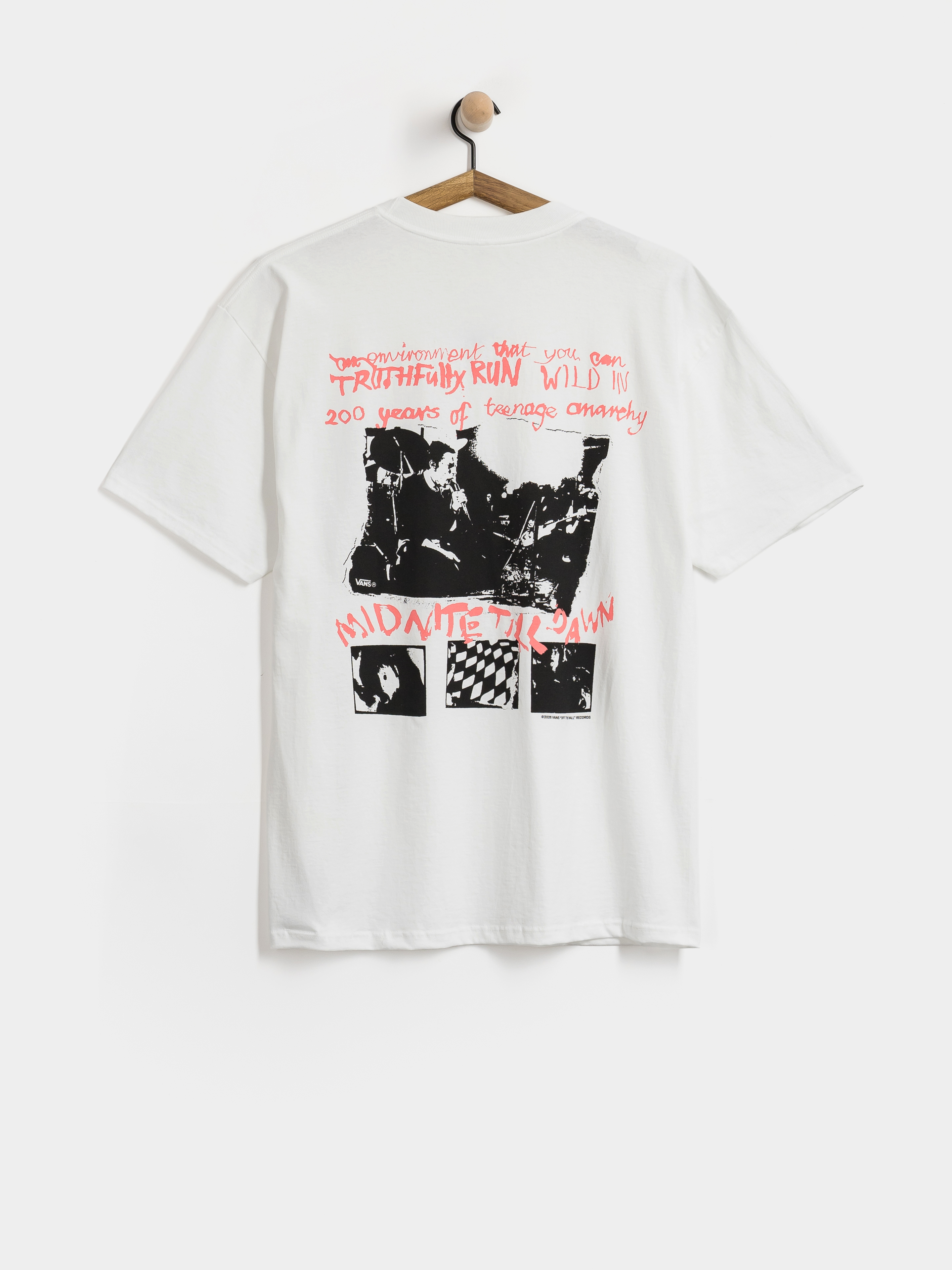 Тениска Vans Sex Pistols Run Wild On The Green