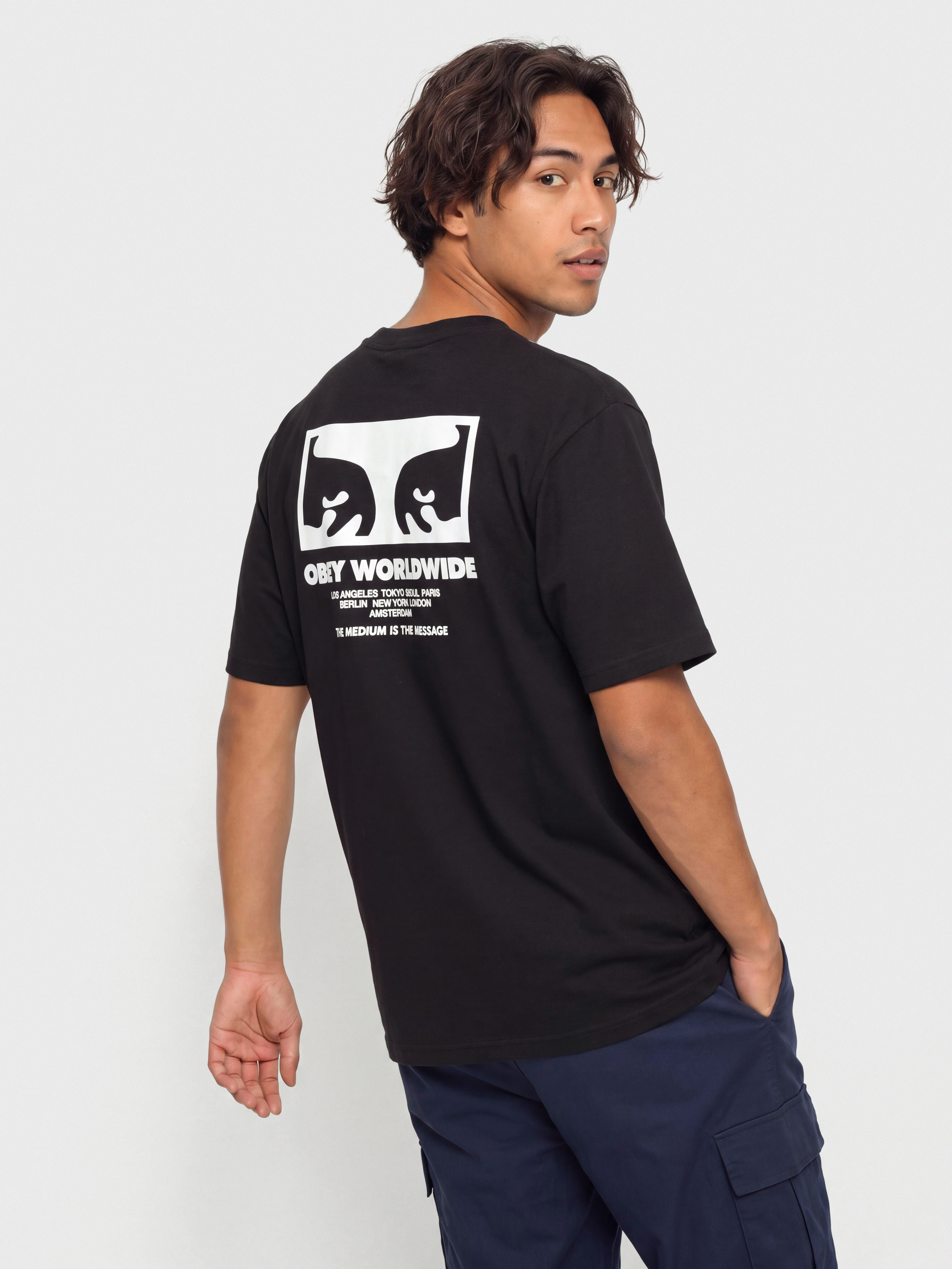 Тениска OBEY The Medium Is The Message (black)