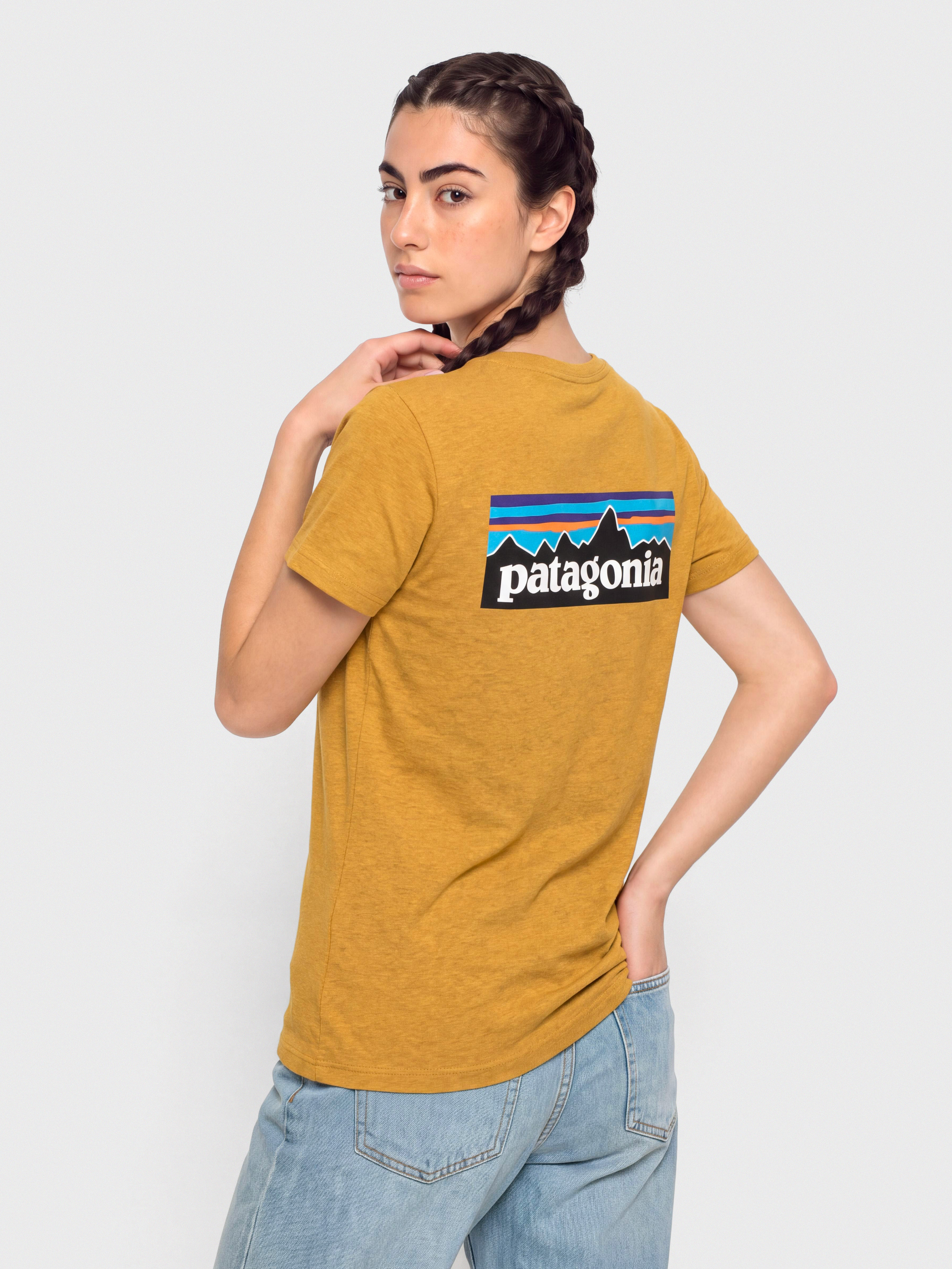 Тениска Patagonia P 6 Logo Responsibili Wmn (dried mango)