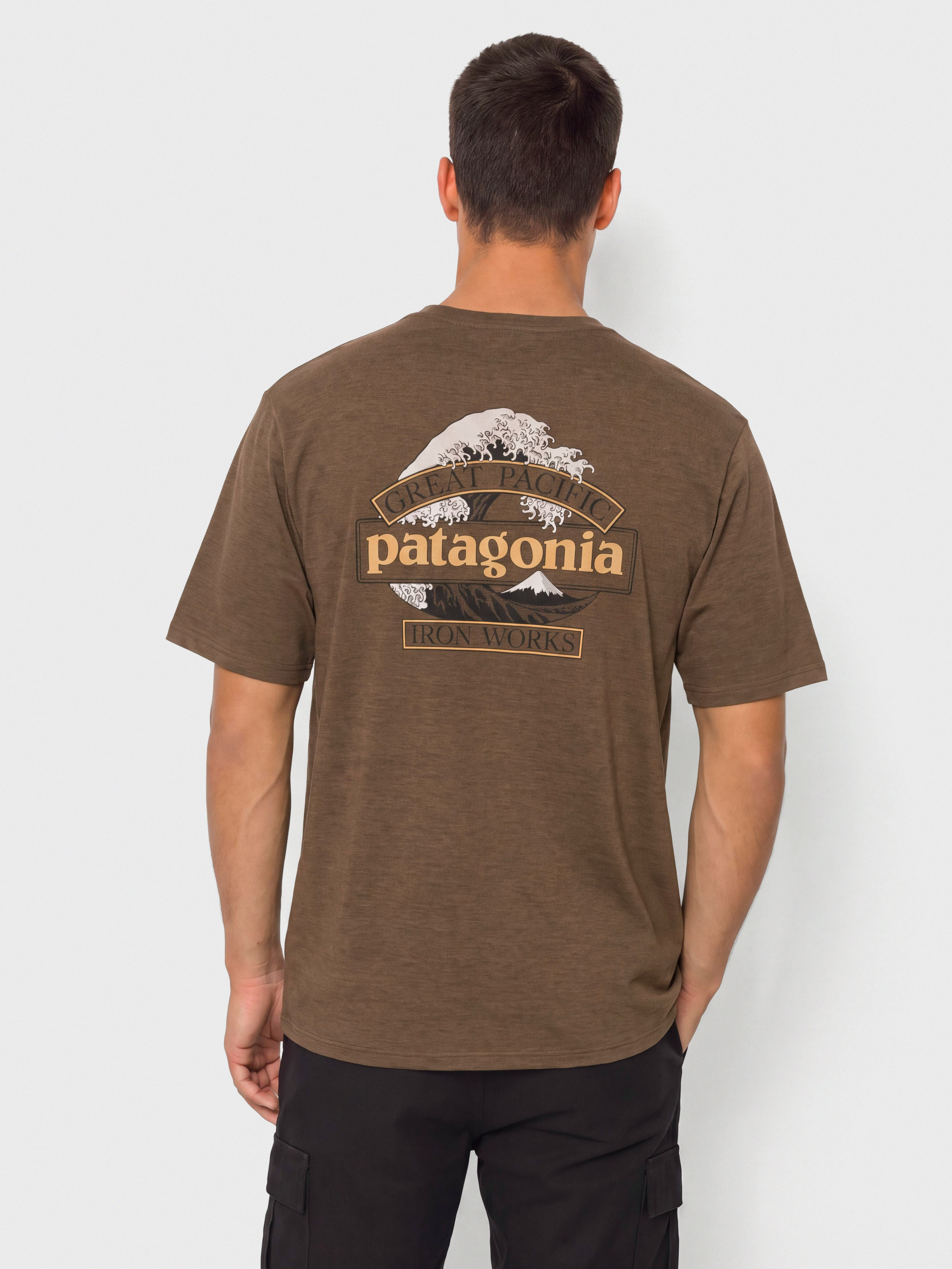 u0422u0435u043du0438u0441u043au0430 Patagonia Cap Cool Daily Great Waves (berm brown light berm brown x dye)