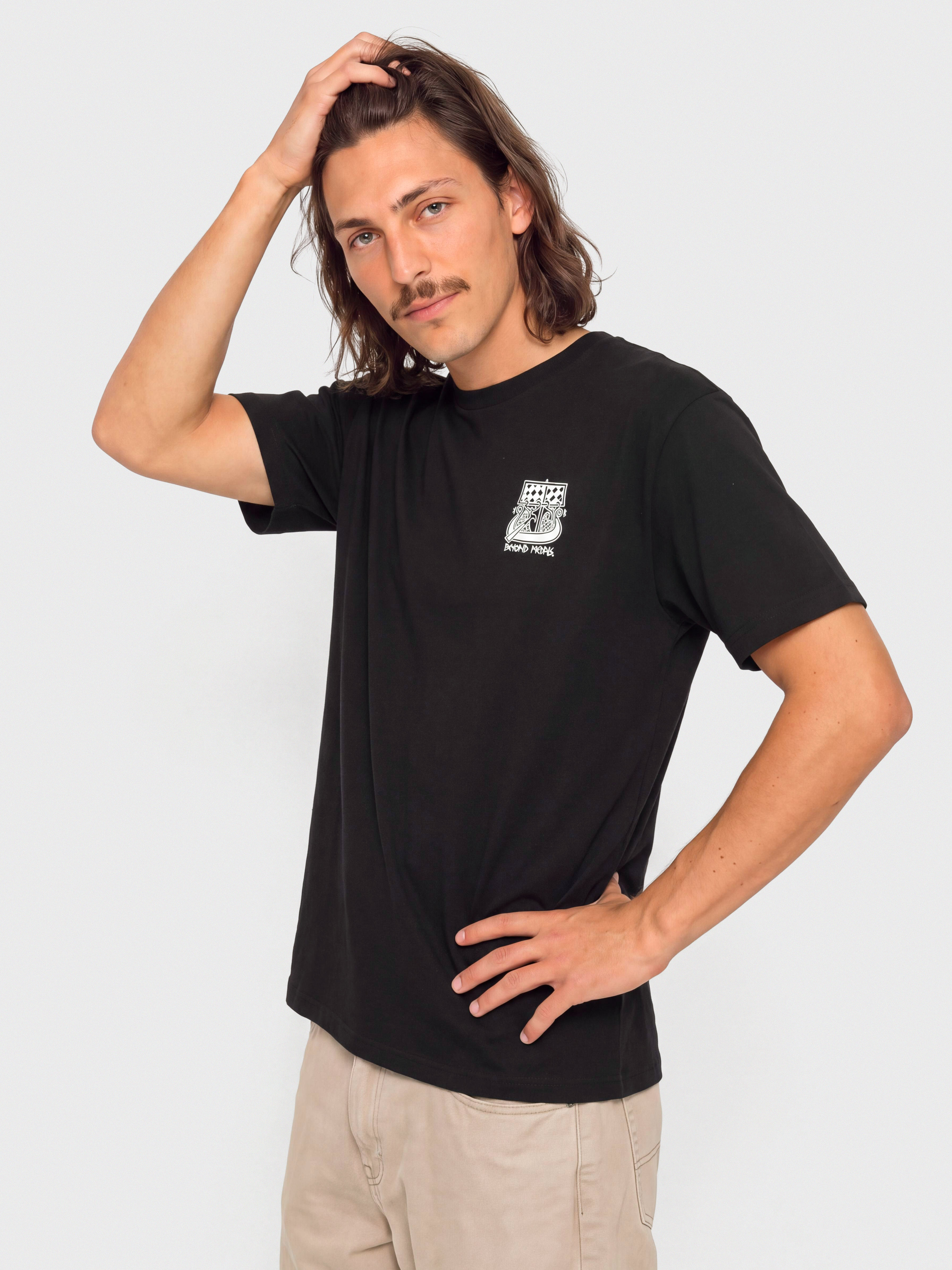 Тениска Beyond Medals Baekkel (black)
