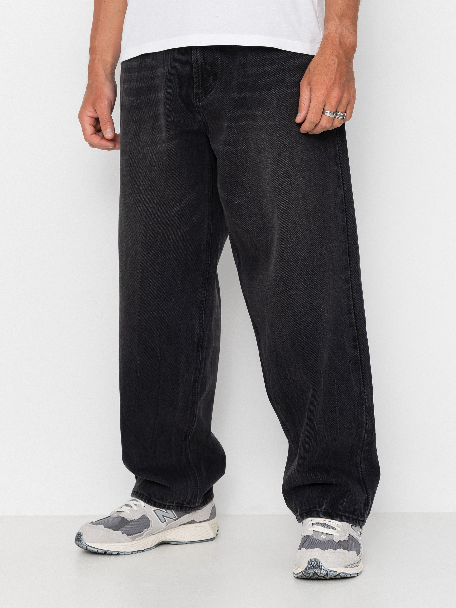 Панталони OBEY Bigwig Baggy Denim (heavy vintage black)