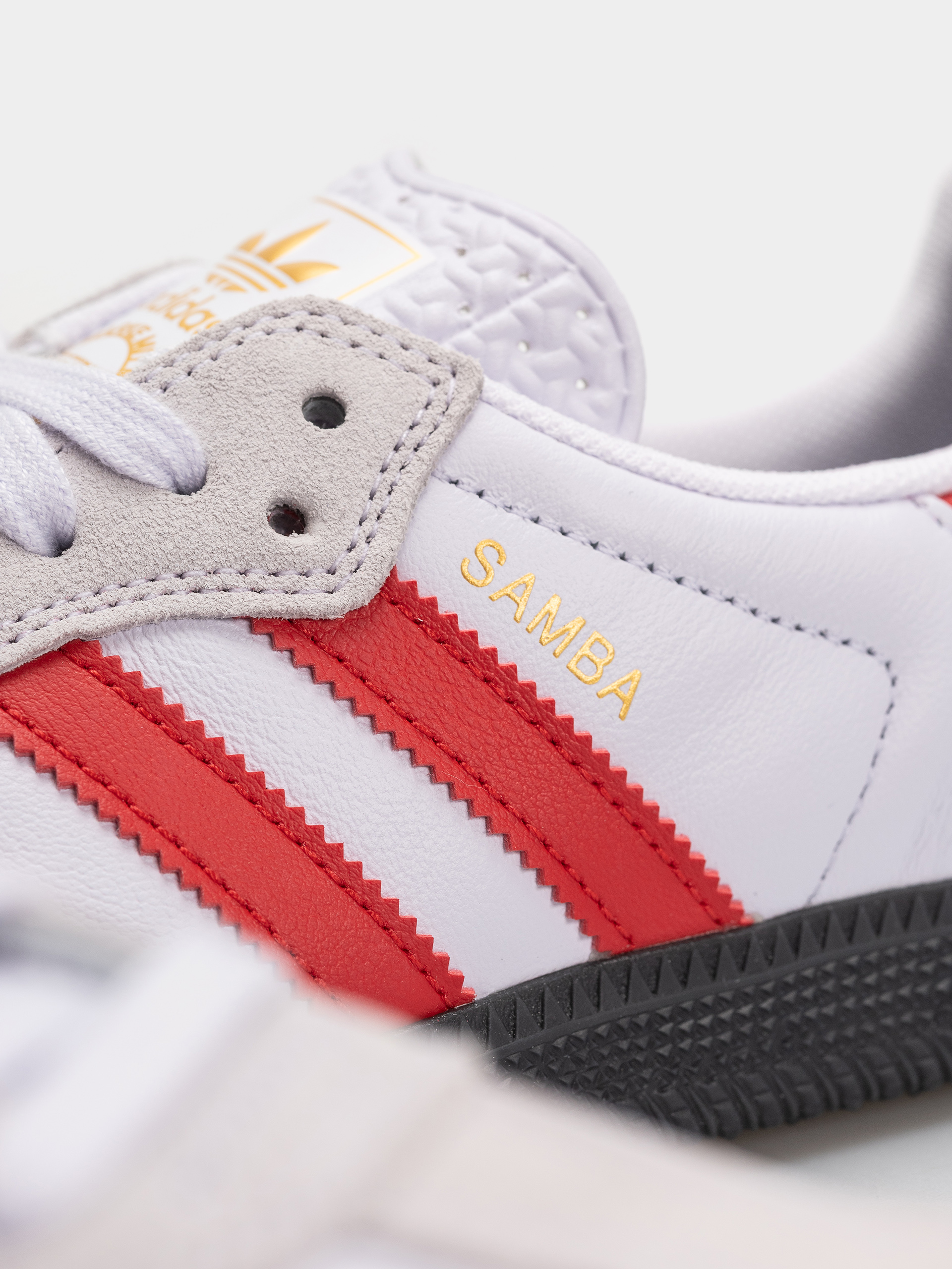 Обувки adidas Samba Adv (cblack/fropur/betsca)