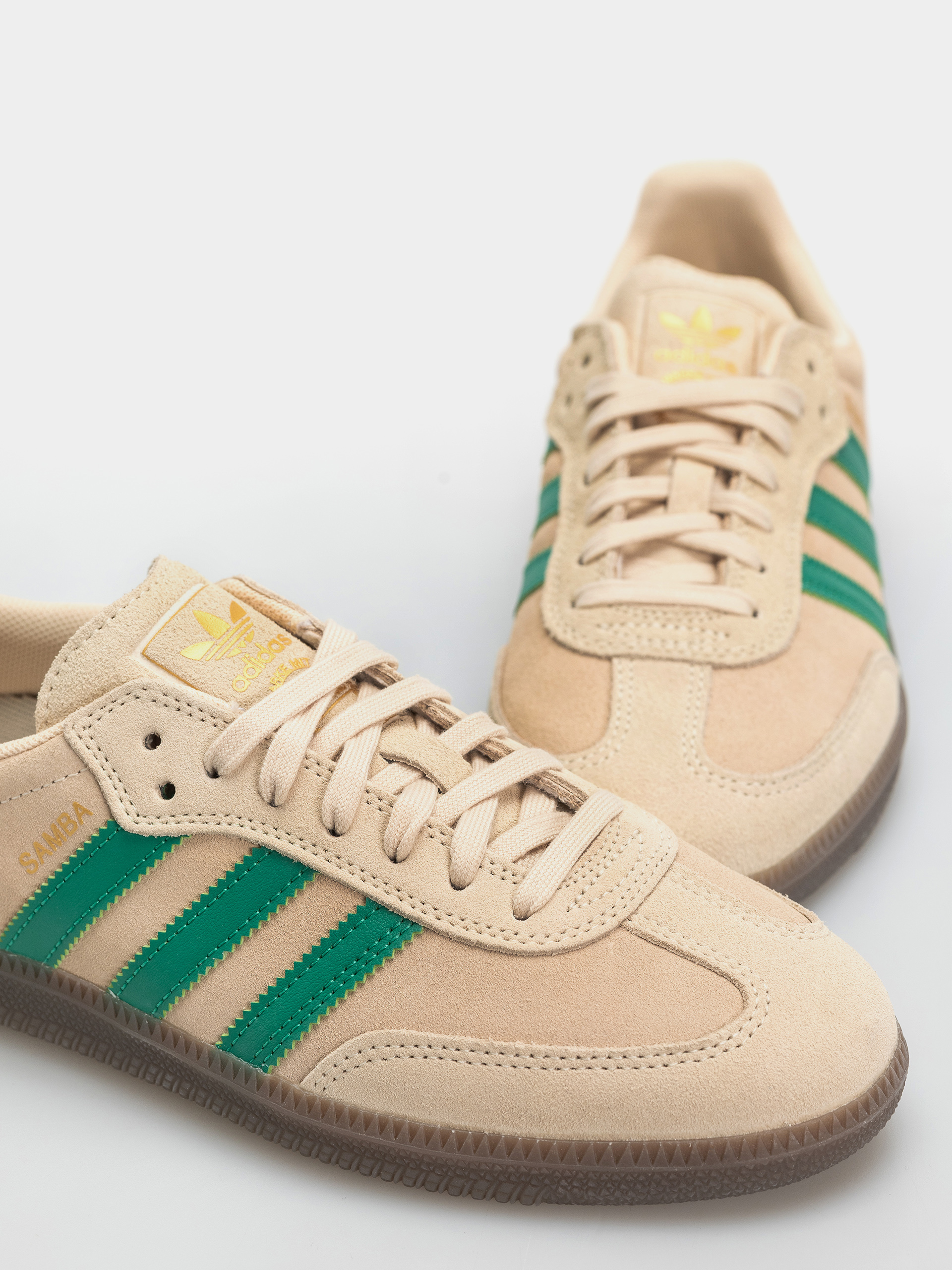 Обувки adidas Samba Adv (sanstr/cougrn/gum4)