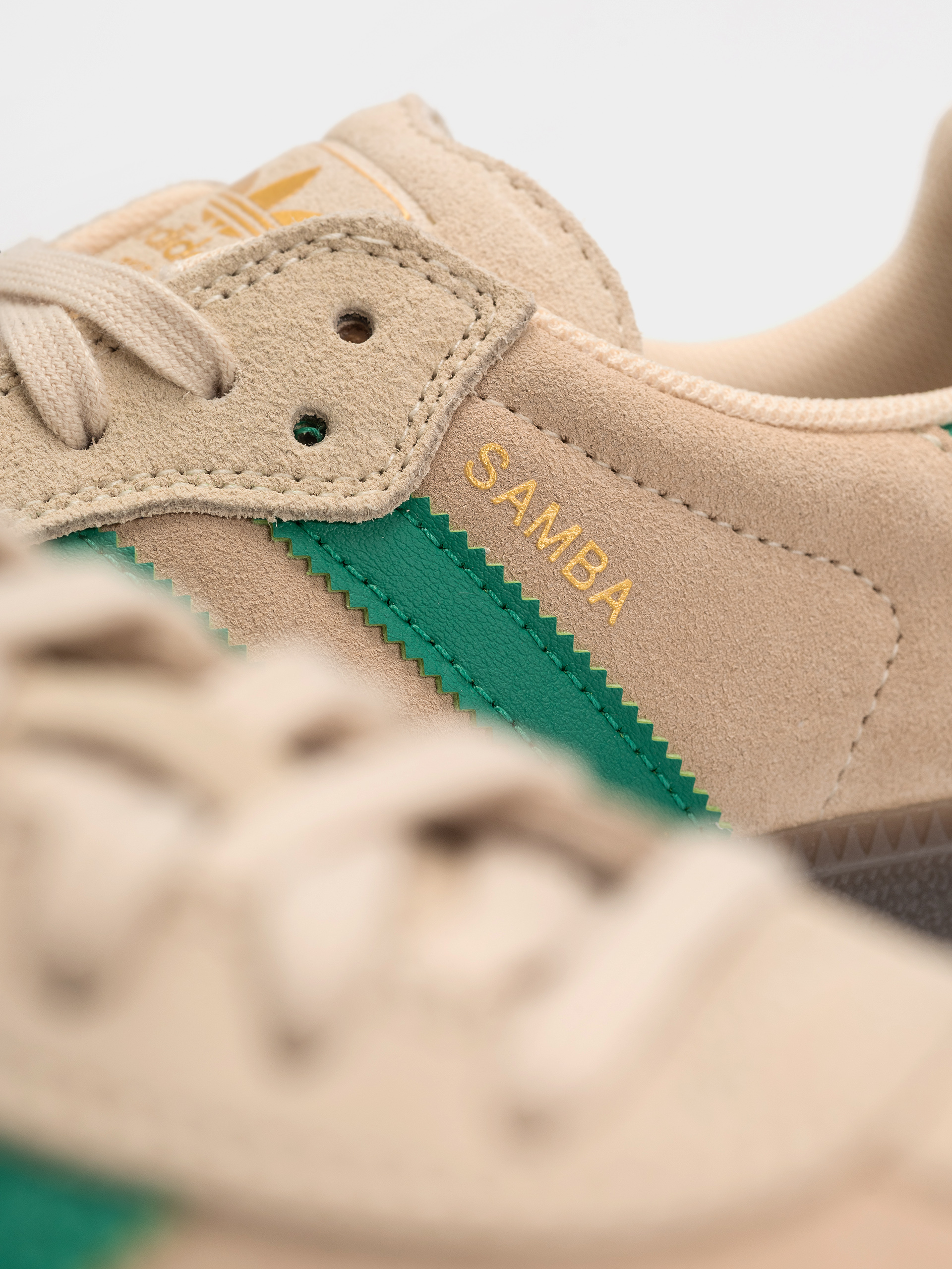 Обувки adidas Samba Adv (sanstr/cougrn/gum4)