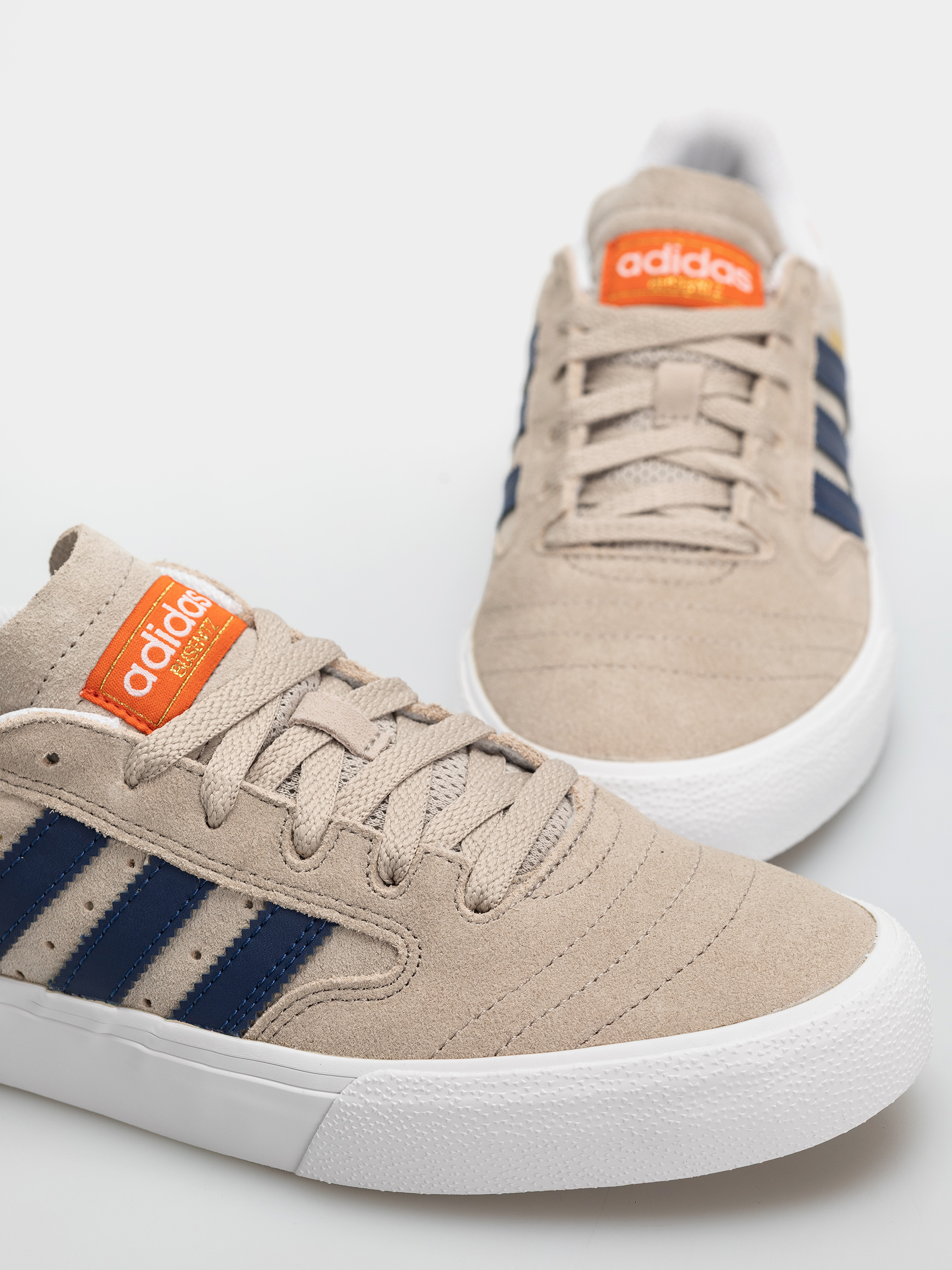 Обувки adidas Busenitz Vulc II (wonbei/dkblue/corang)