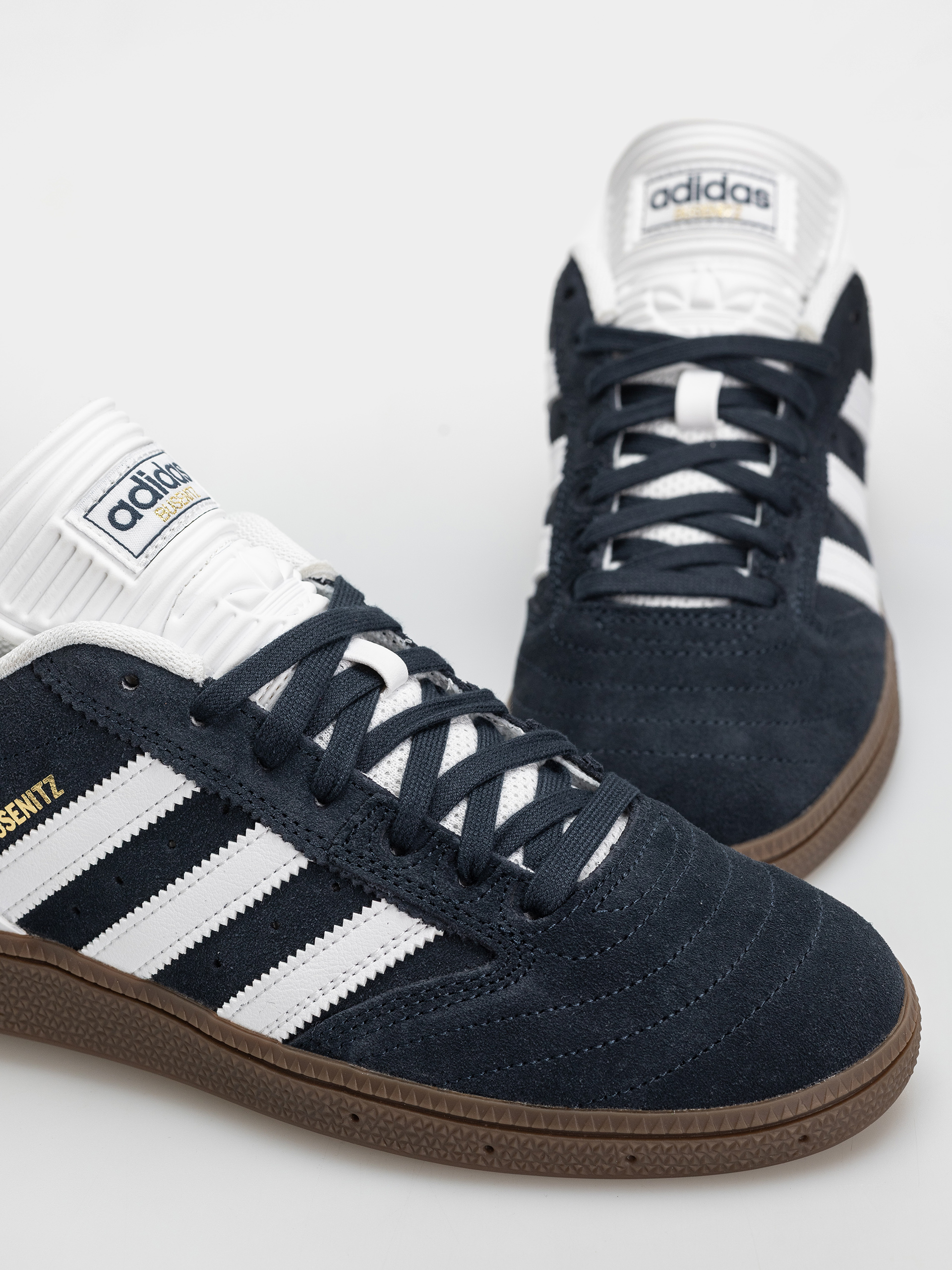 Обувки adidas Busenitz (aurink/ftwwht/gum5)