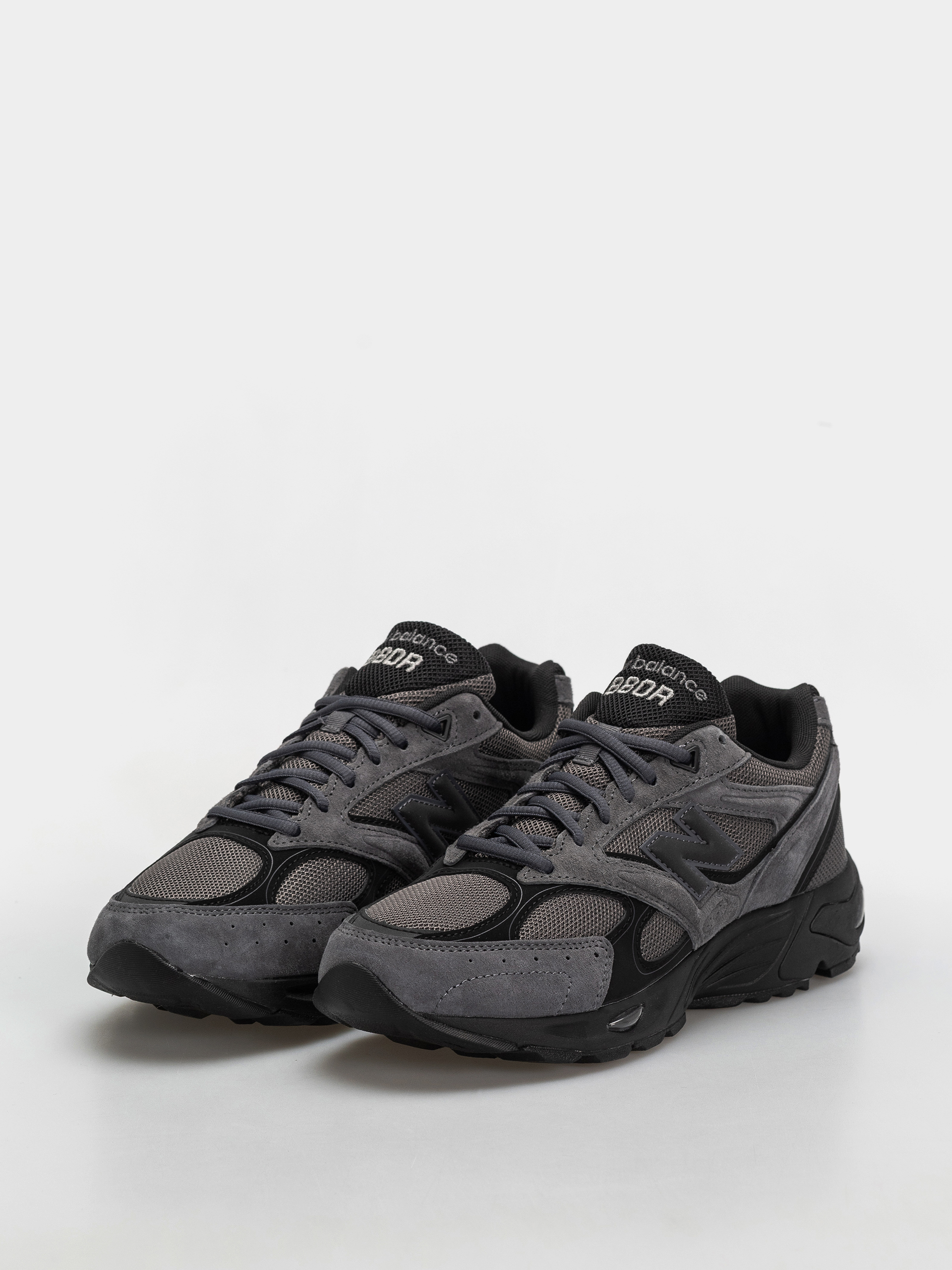 Обувки New Balance 880R (magnet/black)