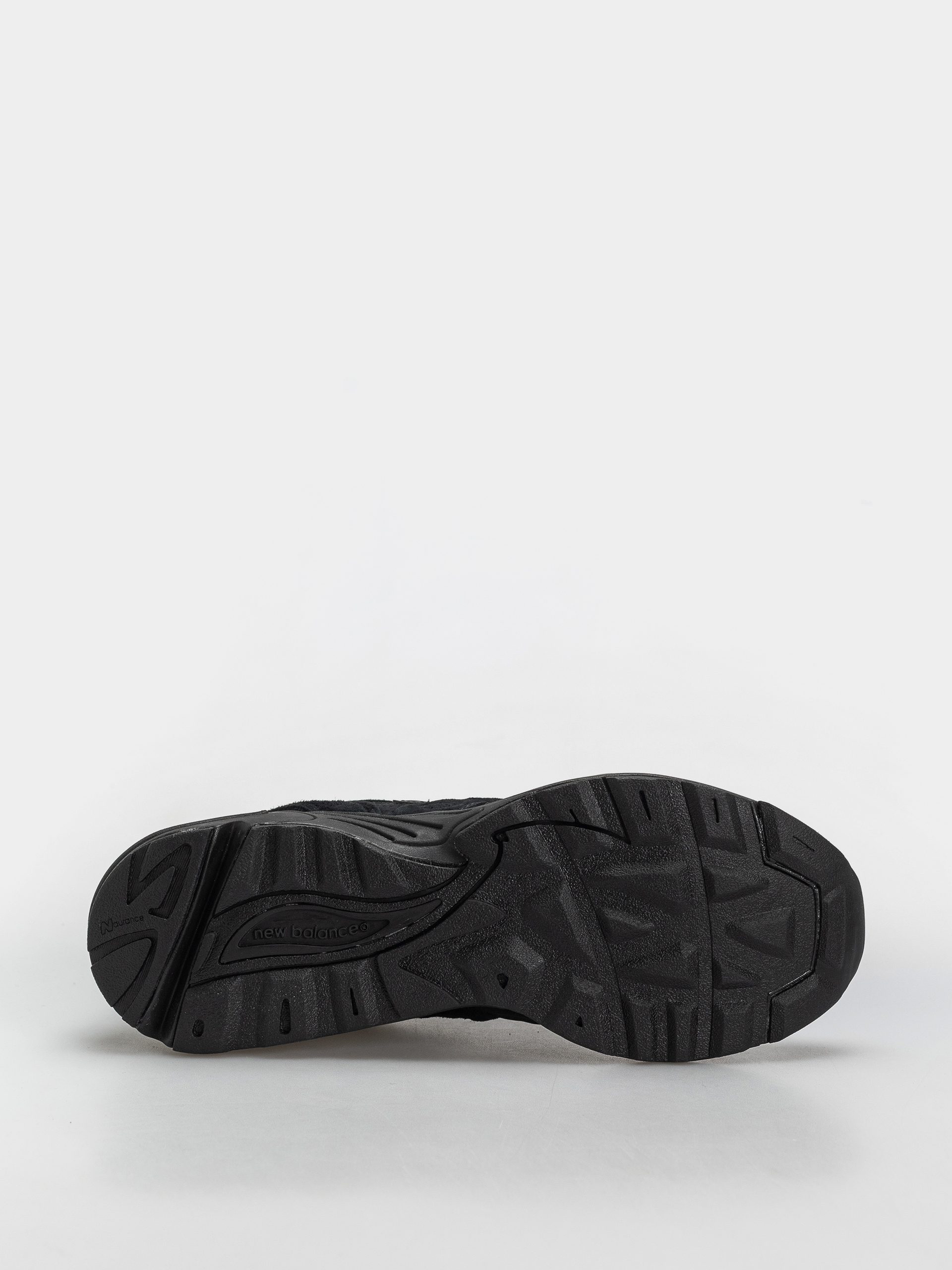 Обувки New Balance 880R (black/black)