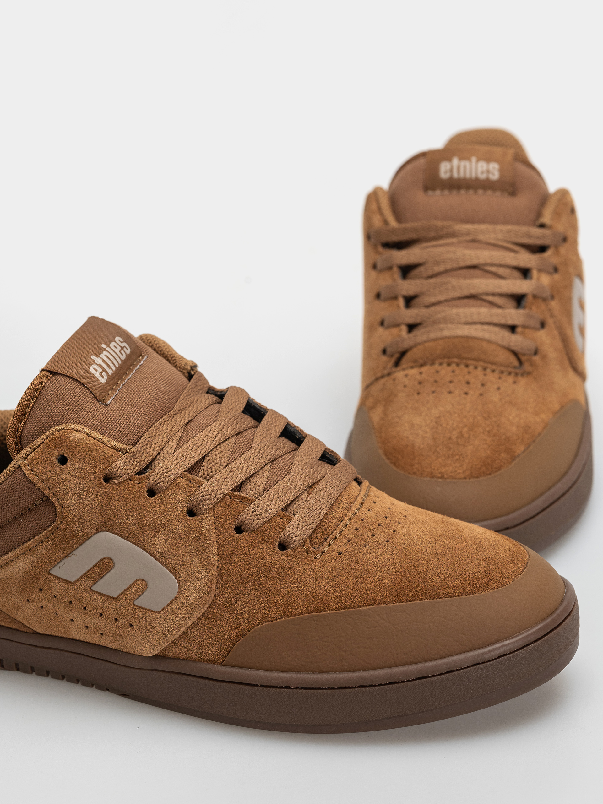 Обувки Etnies Marana (brown/gum)