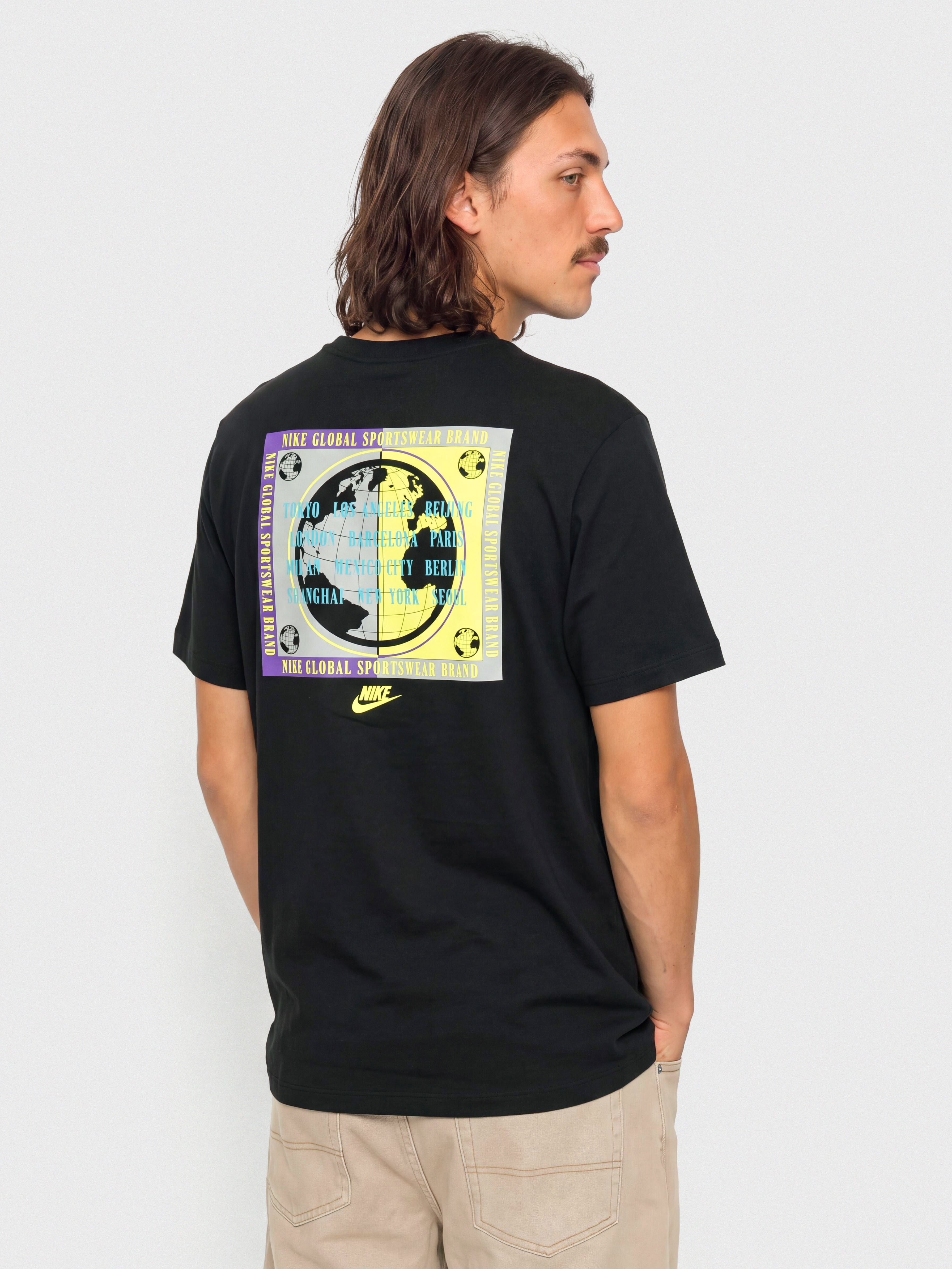 Тениска Nike SB World (black)