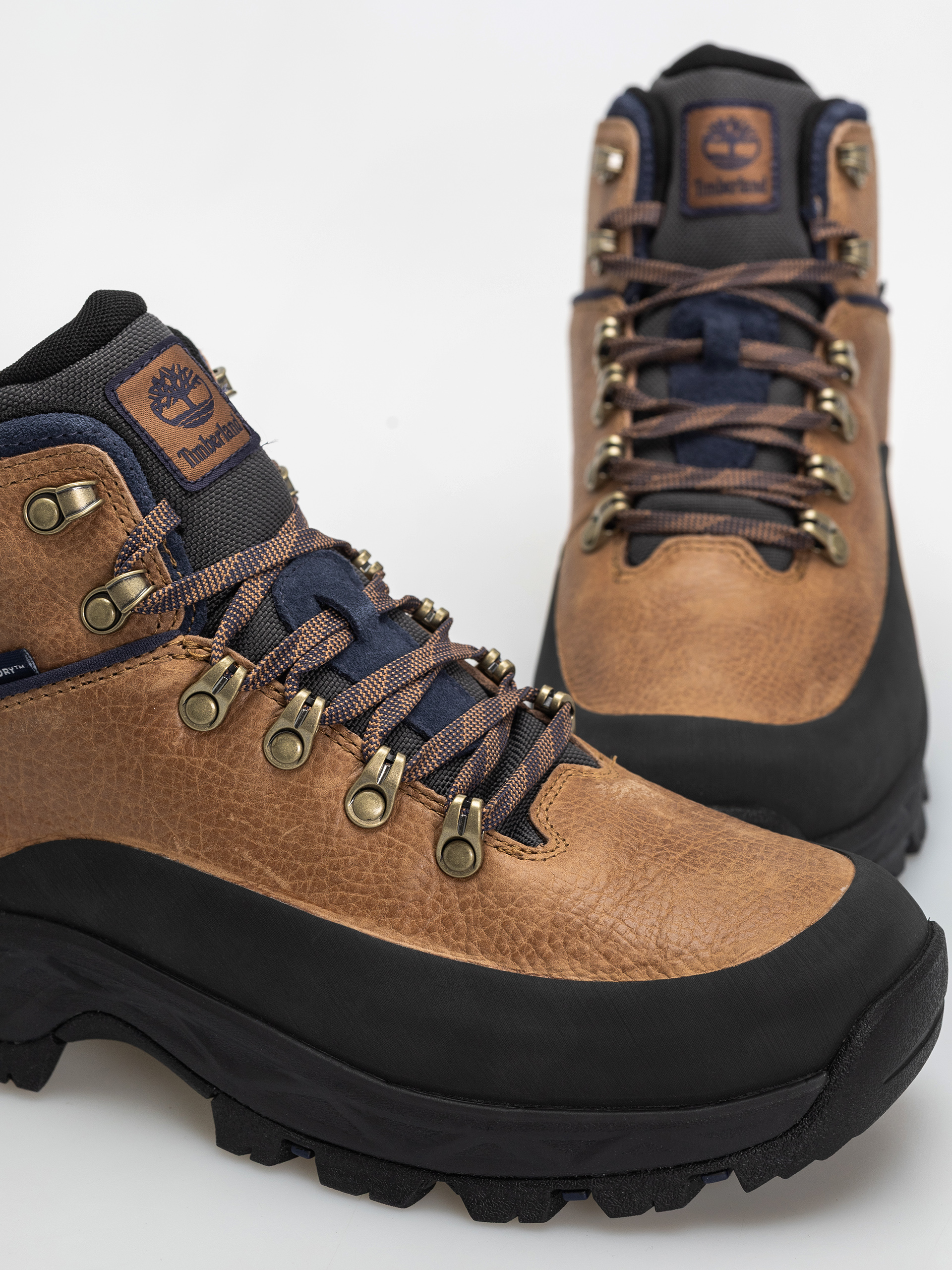 Зимни обувки Timberland Mt Maddsen 2.0 Mid Lc (medium brown suede)