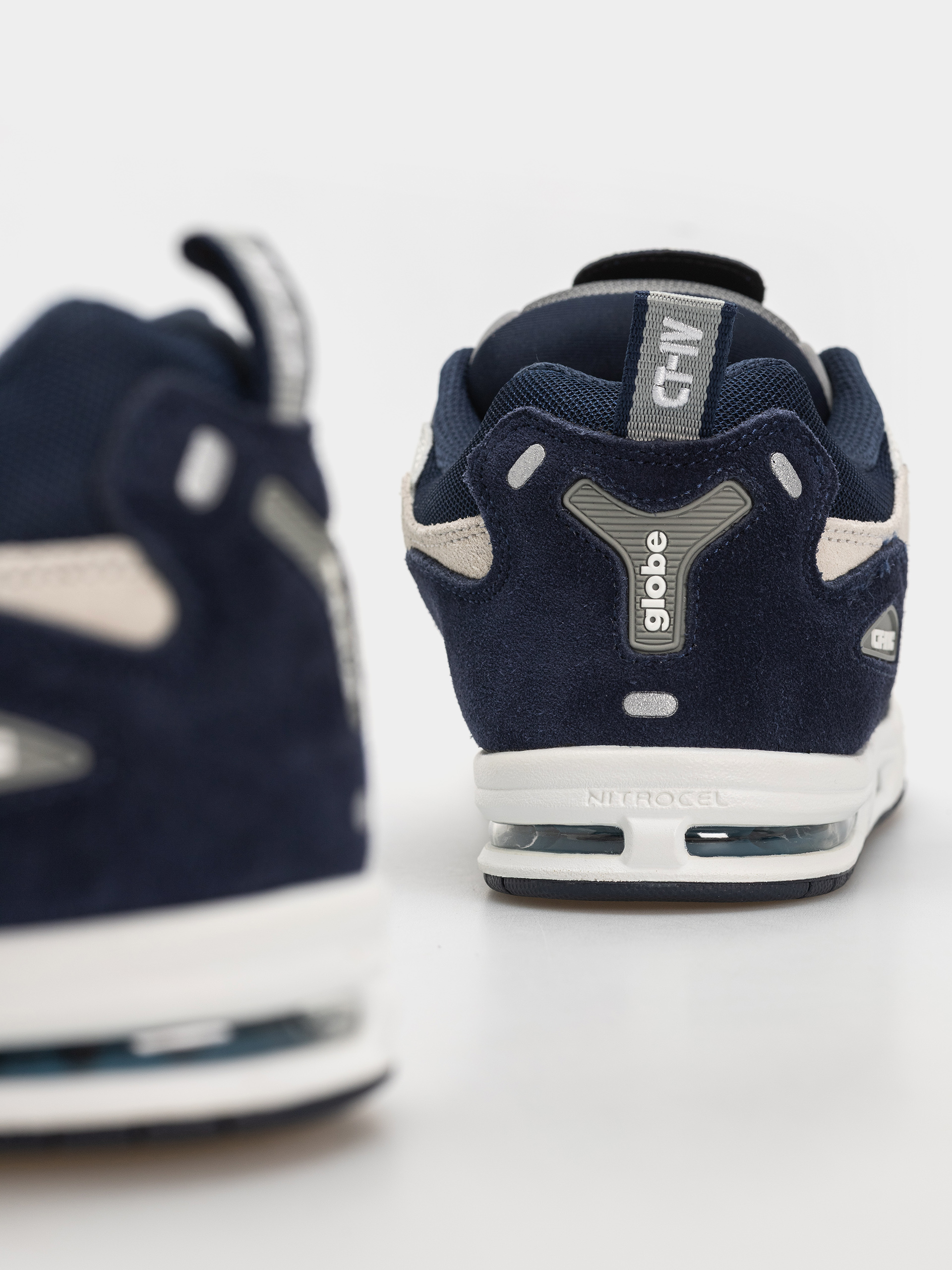 Обувки Globe CT 4 (white/navy)