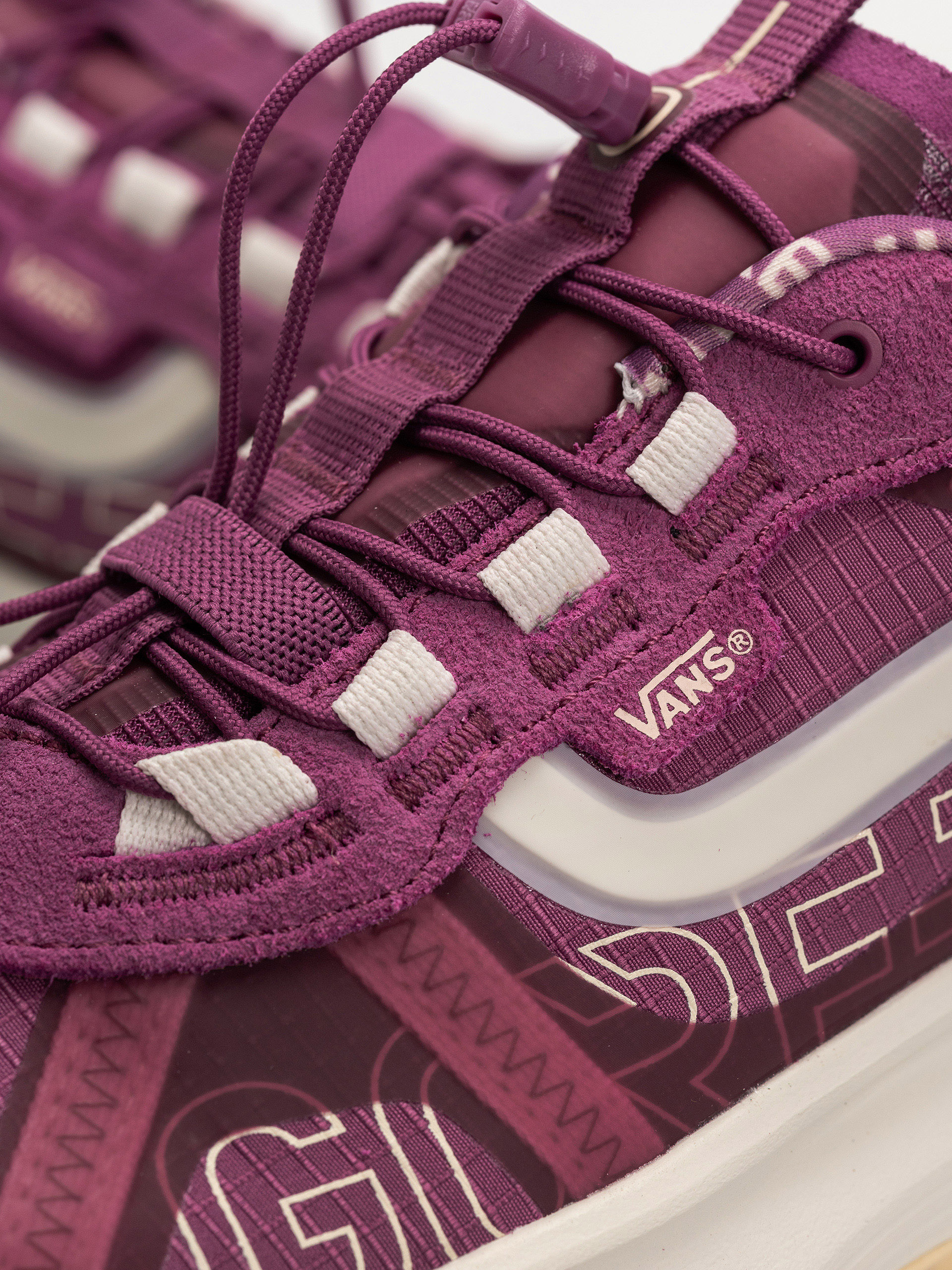 Обувки Vans Crosspath Xc Gore Tex Mte (mystic mulberry)