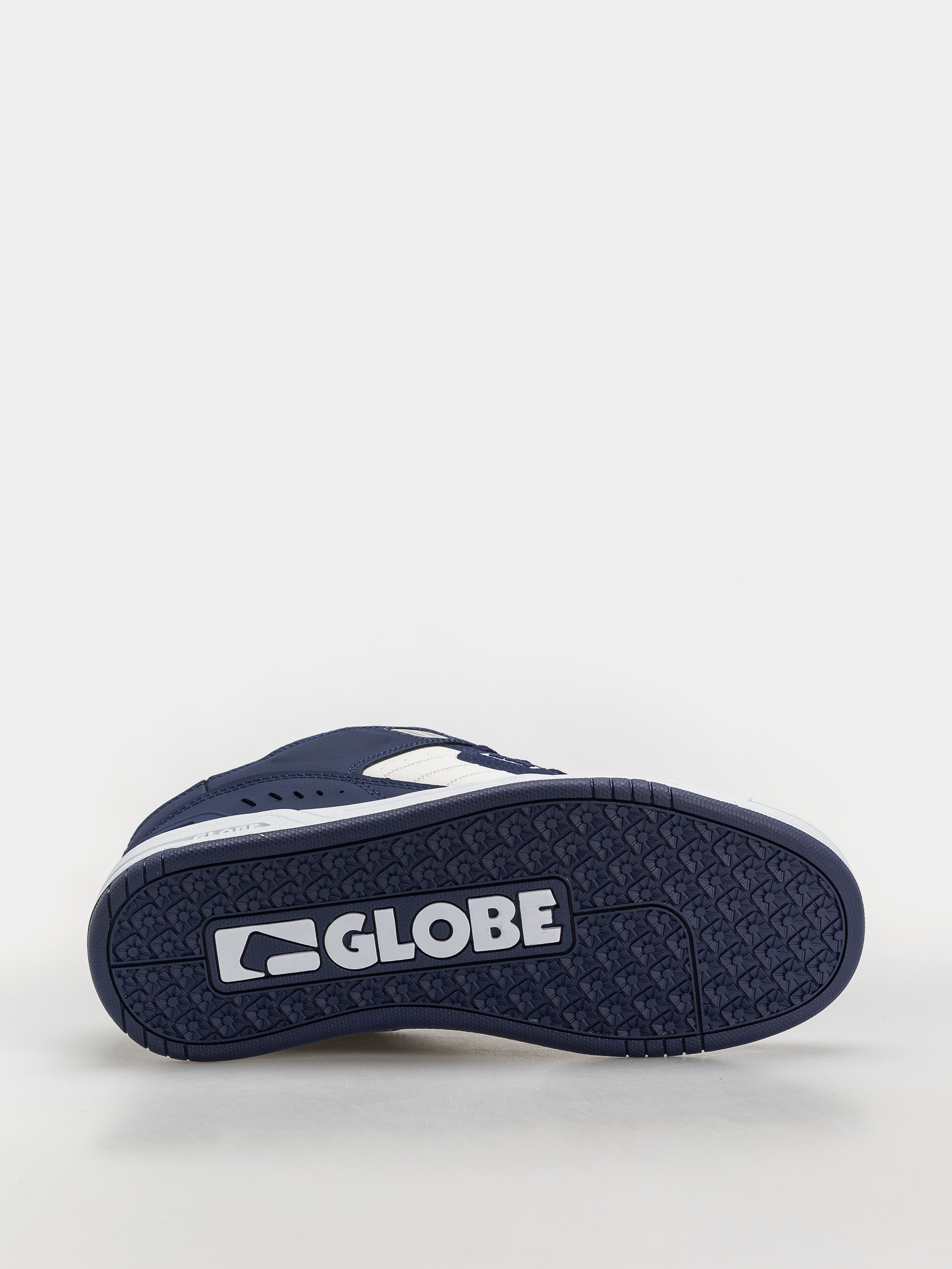Обувки Globe Fusion (midnight/white)