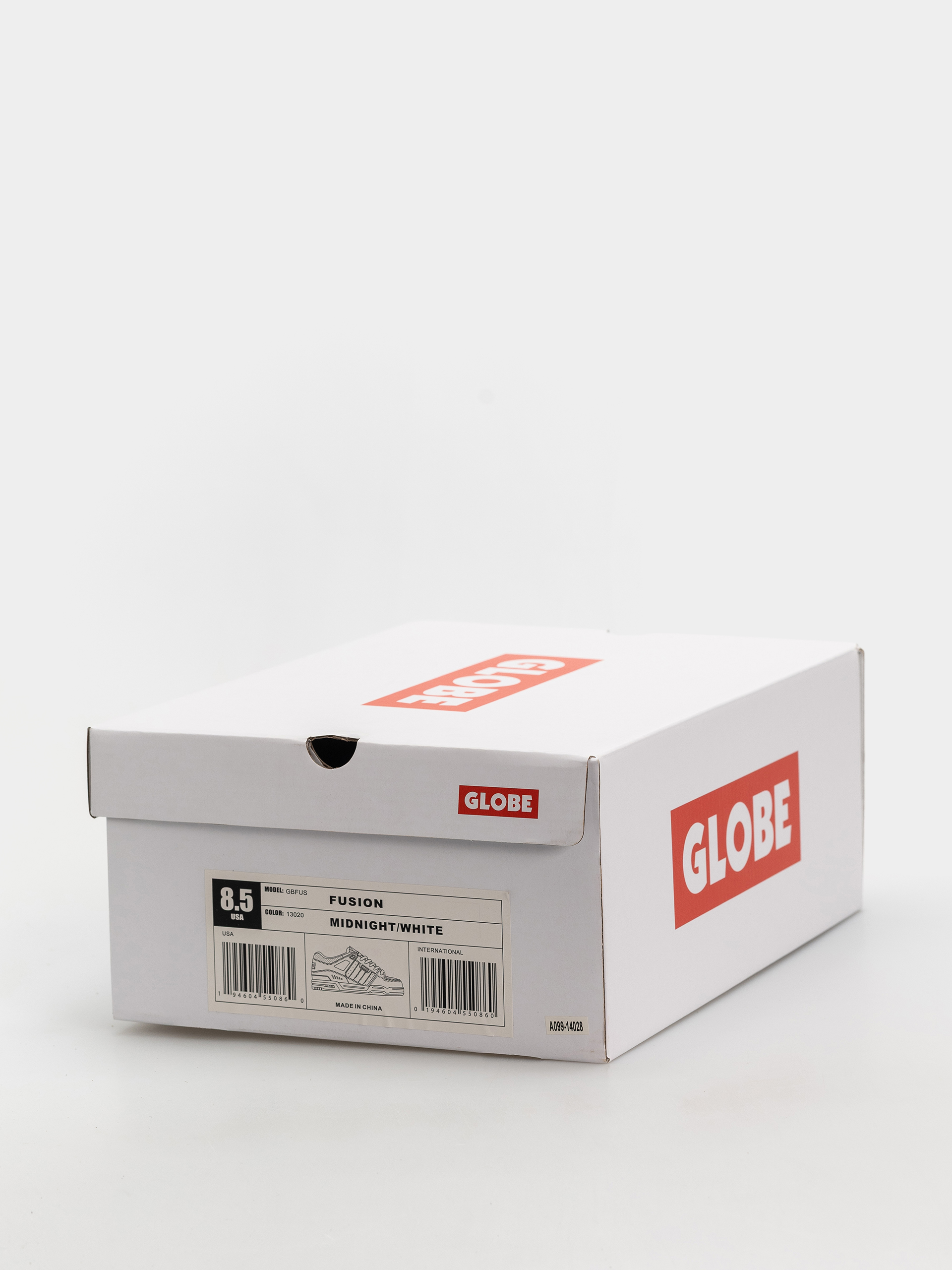 Обувки Globe Fusion (midnight/white)