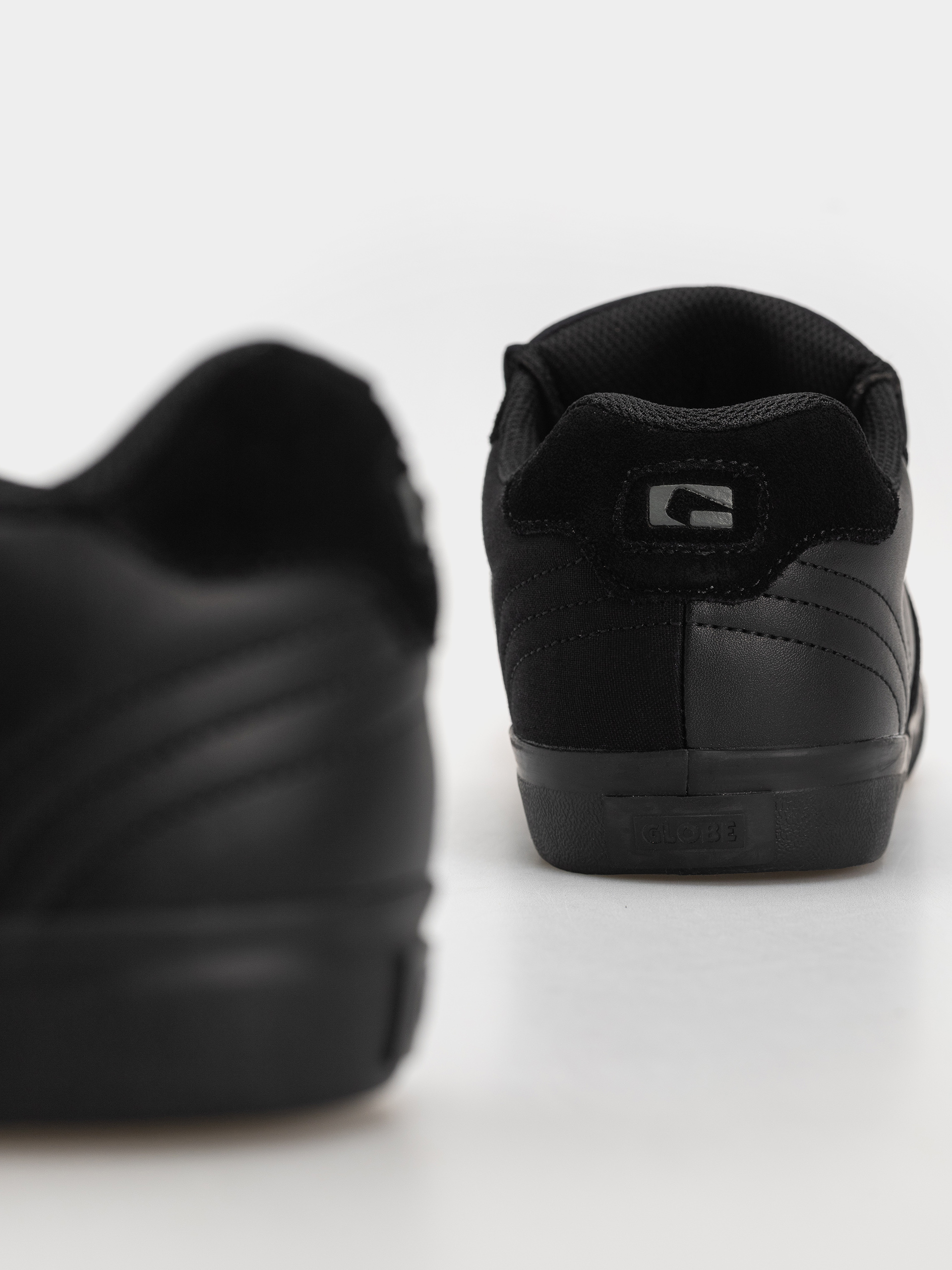 Обувки Globe Encore 2 (black cushion)