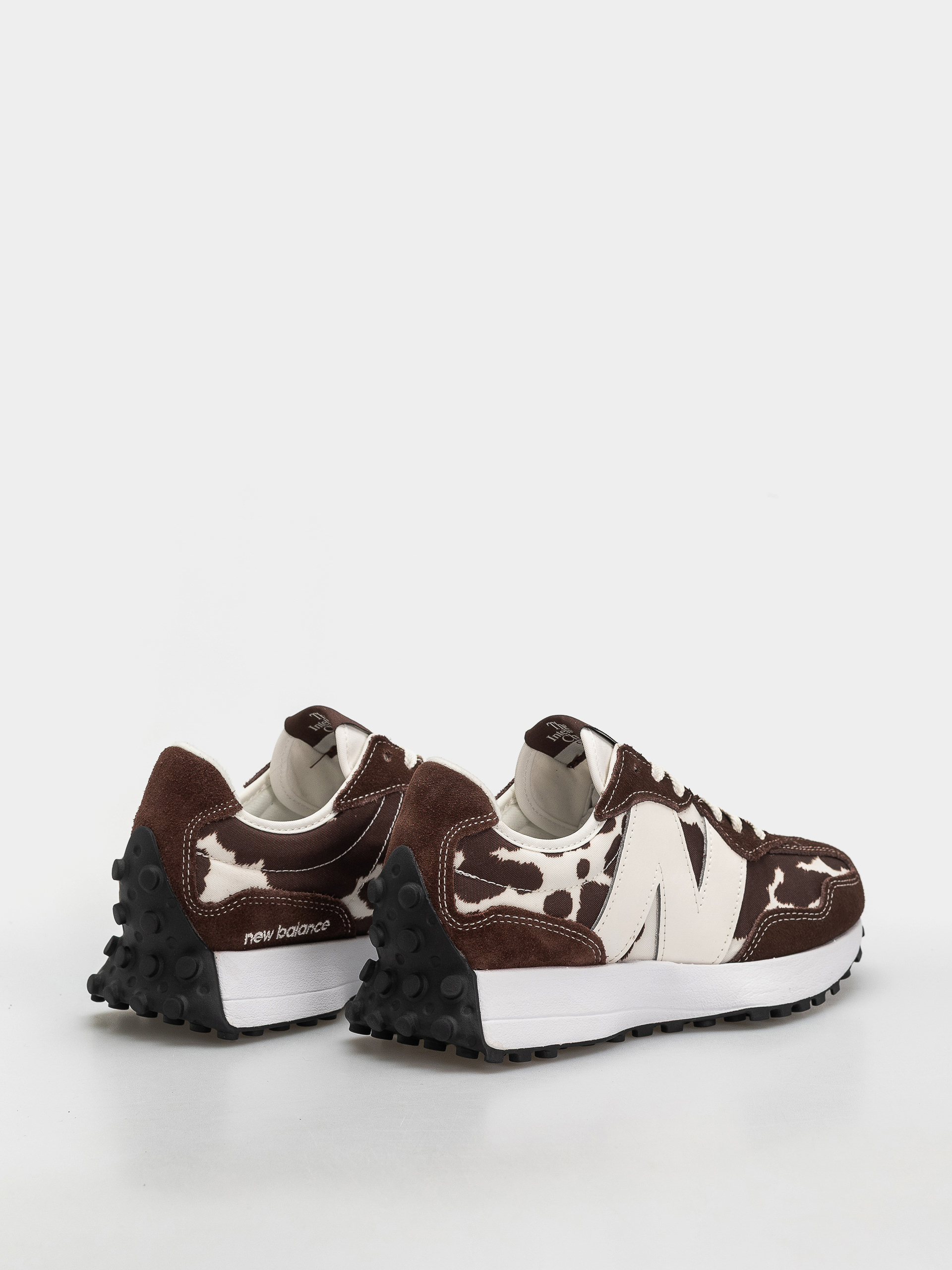 Обувки New Balance 327 Wmn (pumpernickel/sea salt)