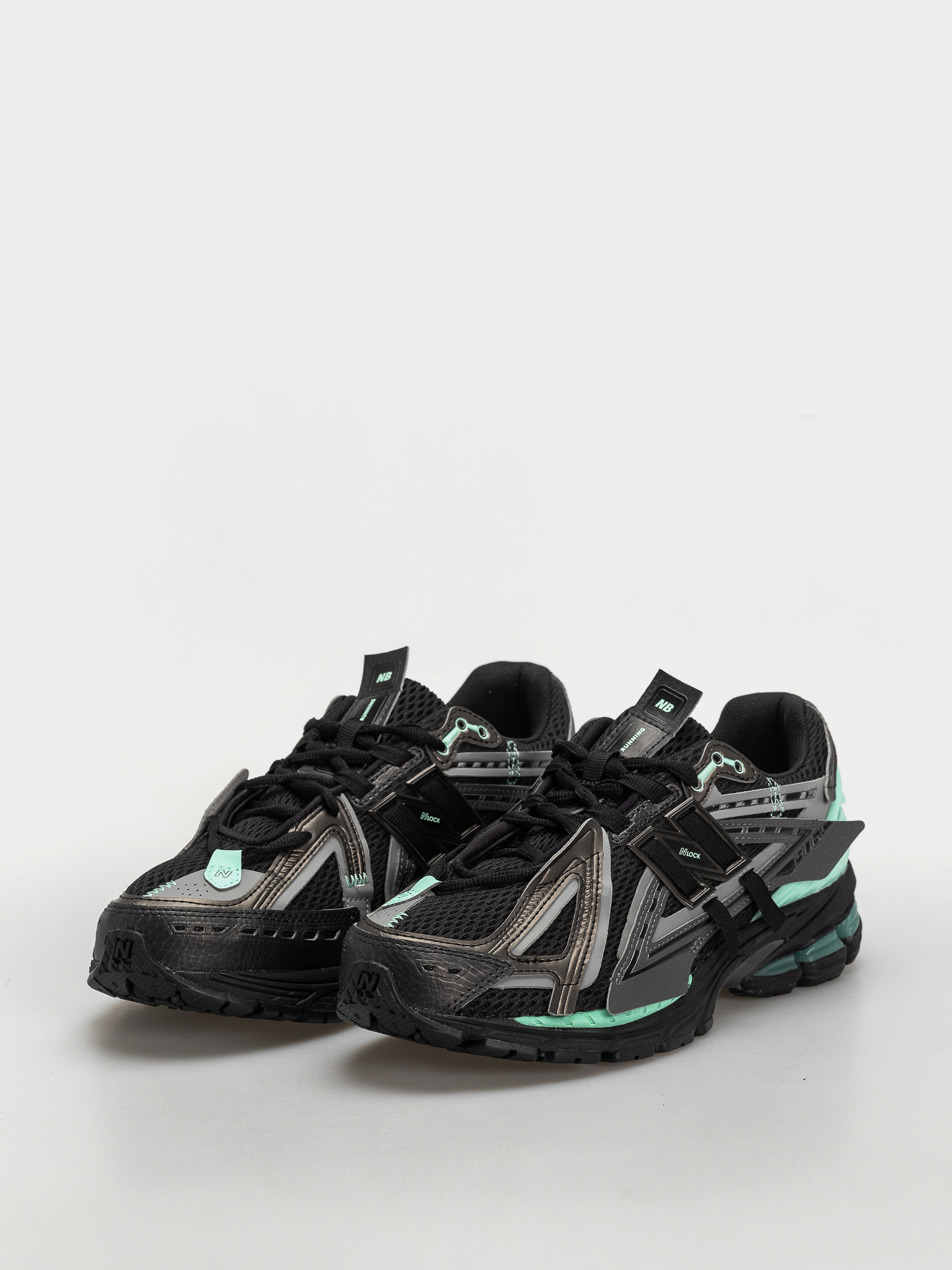 Обувки New Balance 1906 (black/bright mint)