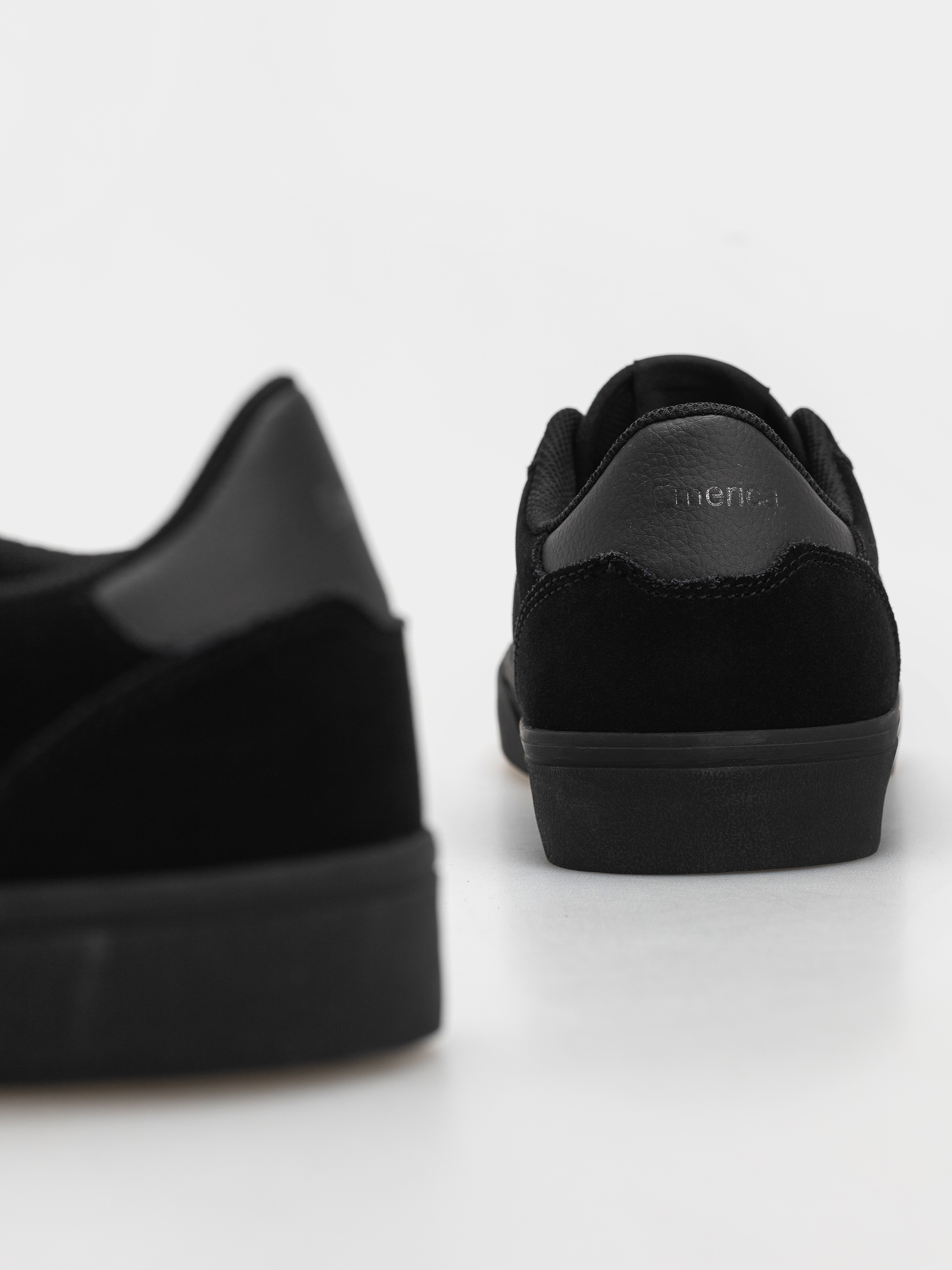 Обувки Emerica Moca (black/black)