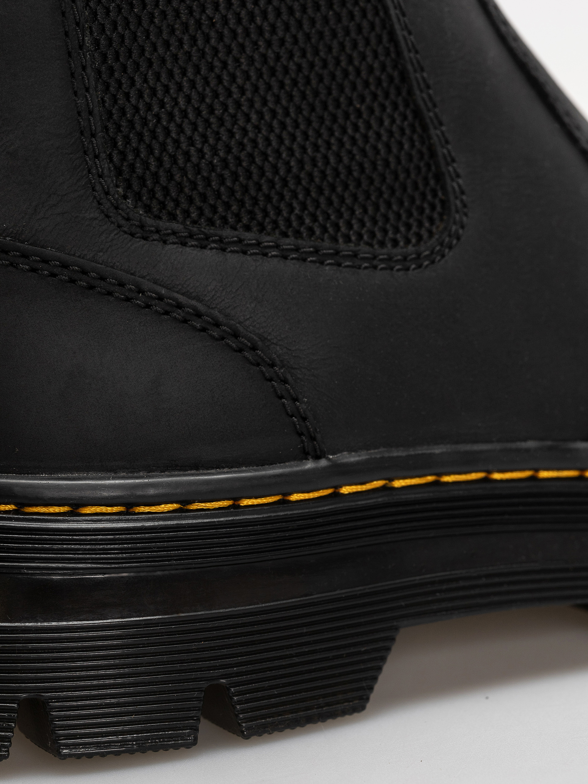 Обувки Dr. Martens Embury (black)
