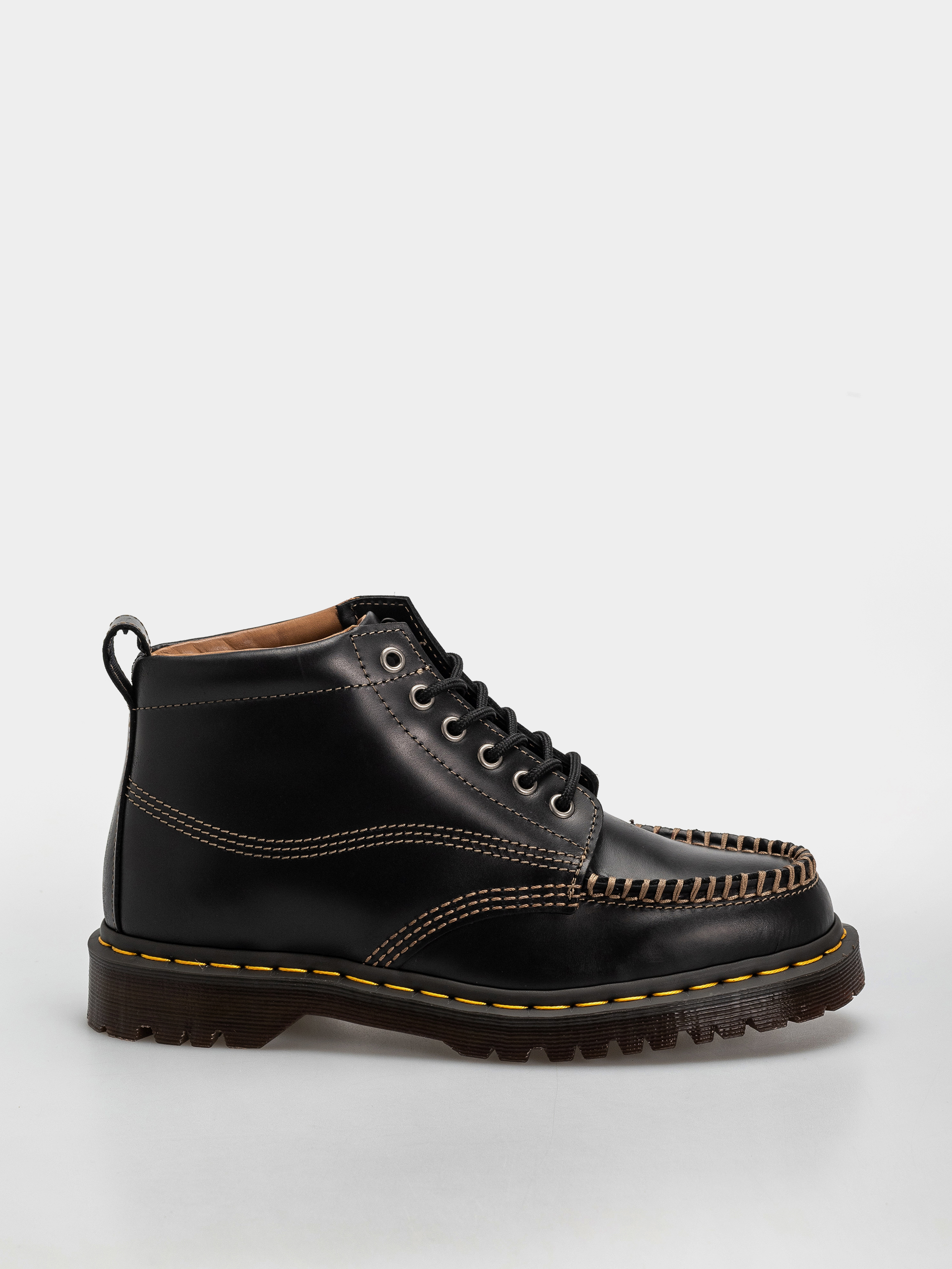Обувки Dr. Martens Lowell Chukka (black )