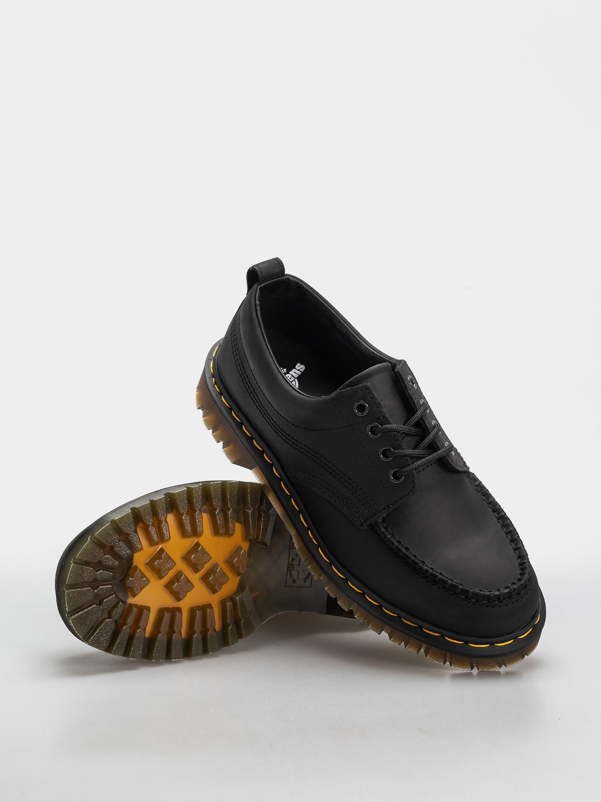 Обувки Dr. Martens Lowell (black)
