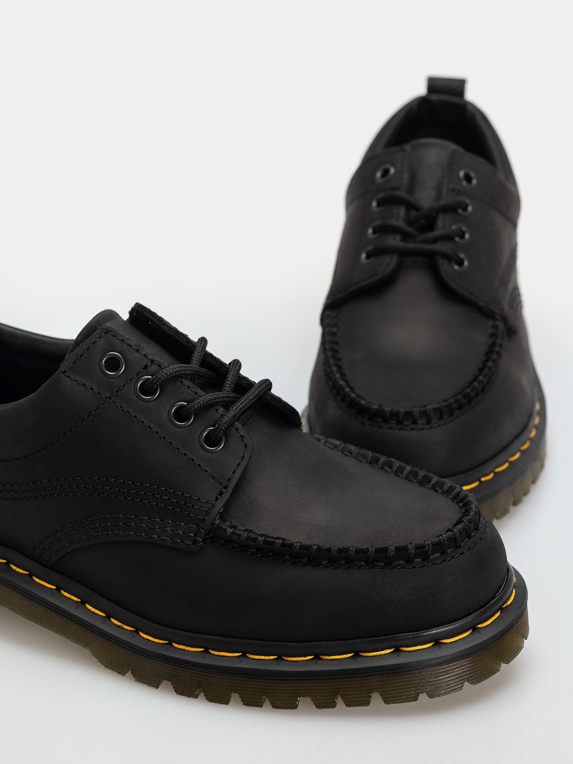 Обувки Dr. Martens Lowell (black)