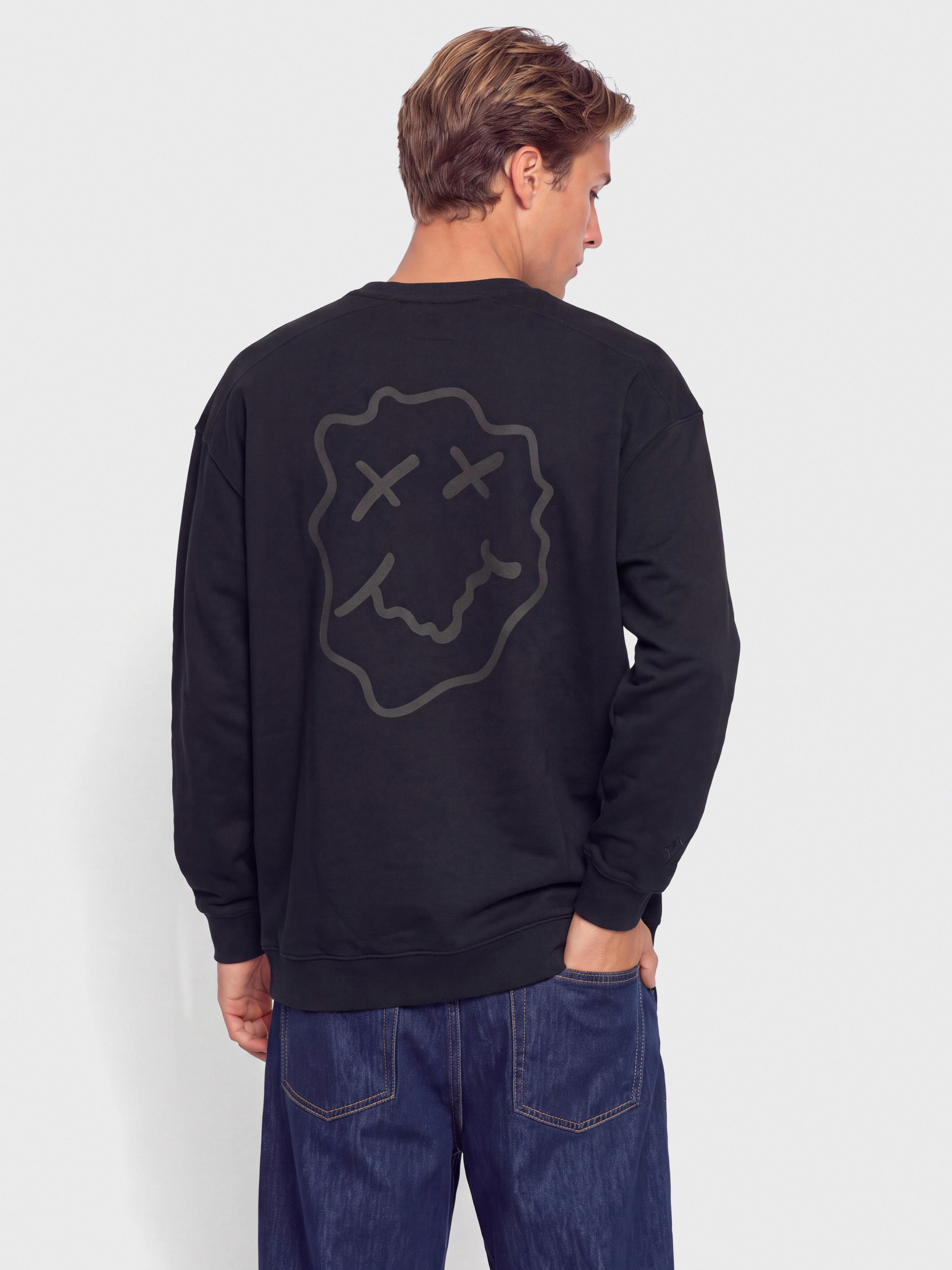 u0421u0443u0438u0442u0448u044au0440u0442 Hurley Smile Crew (black)