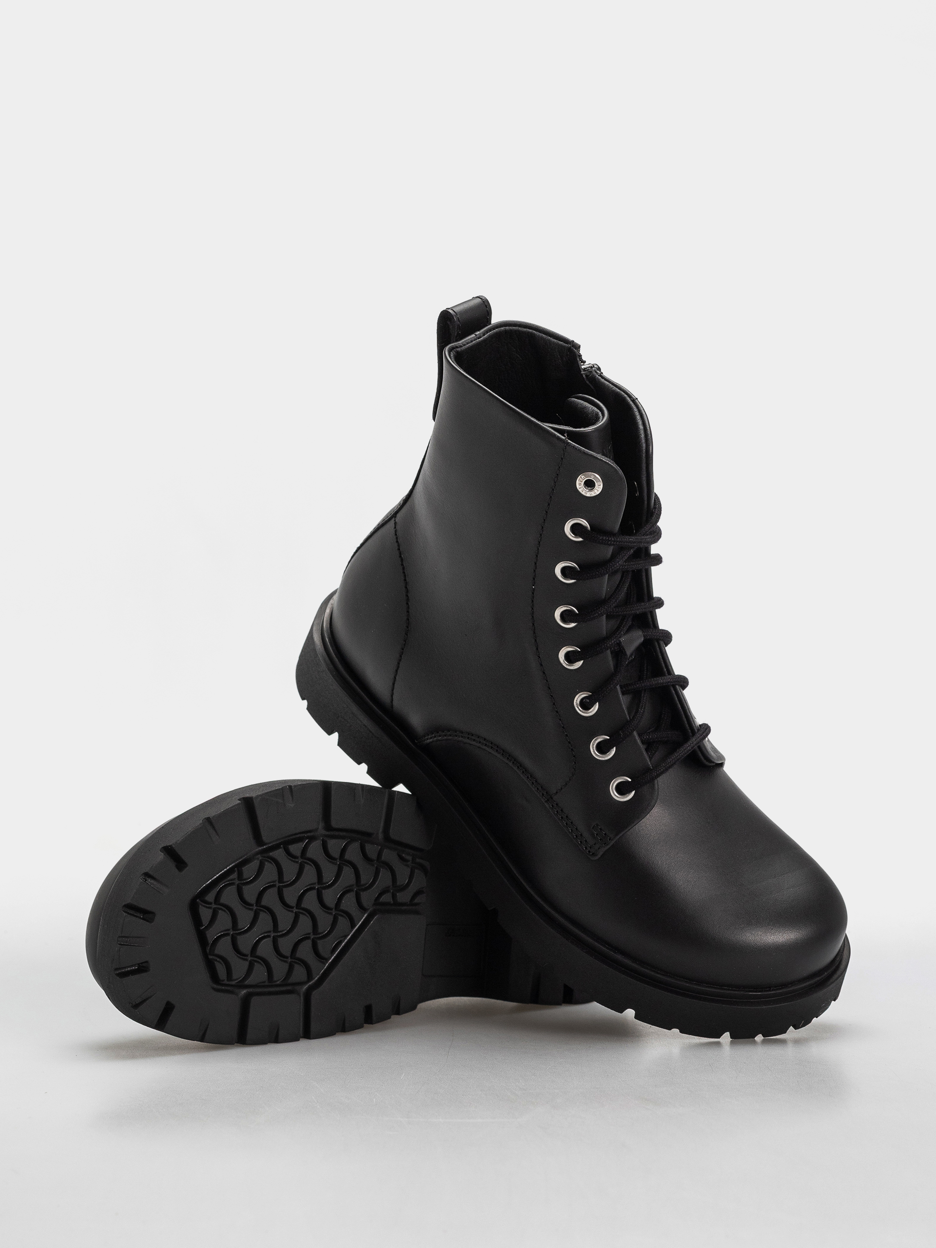 Обувки Birkenstock Highwood Mid Lace New Leather Narrow Wmn (black)