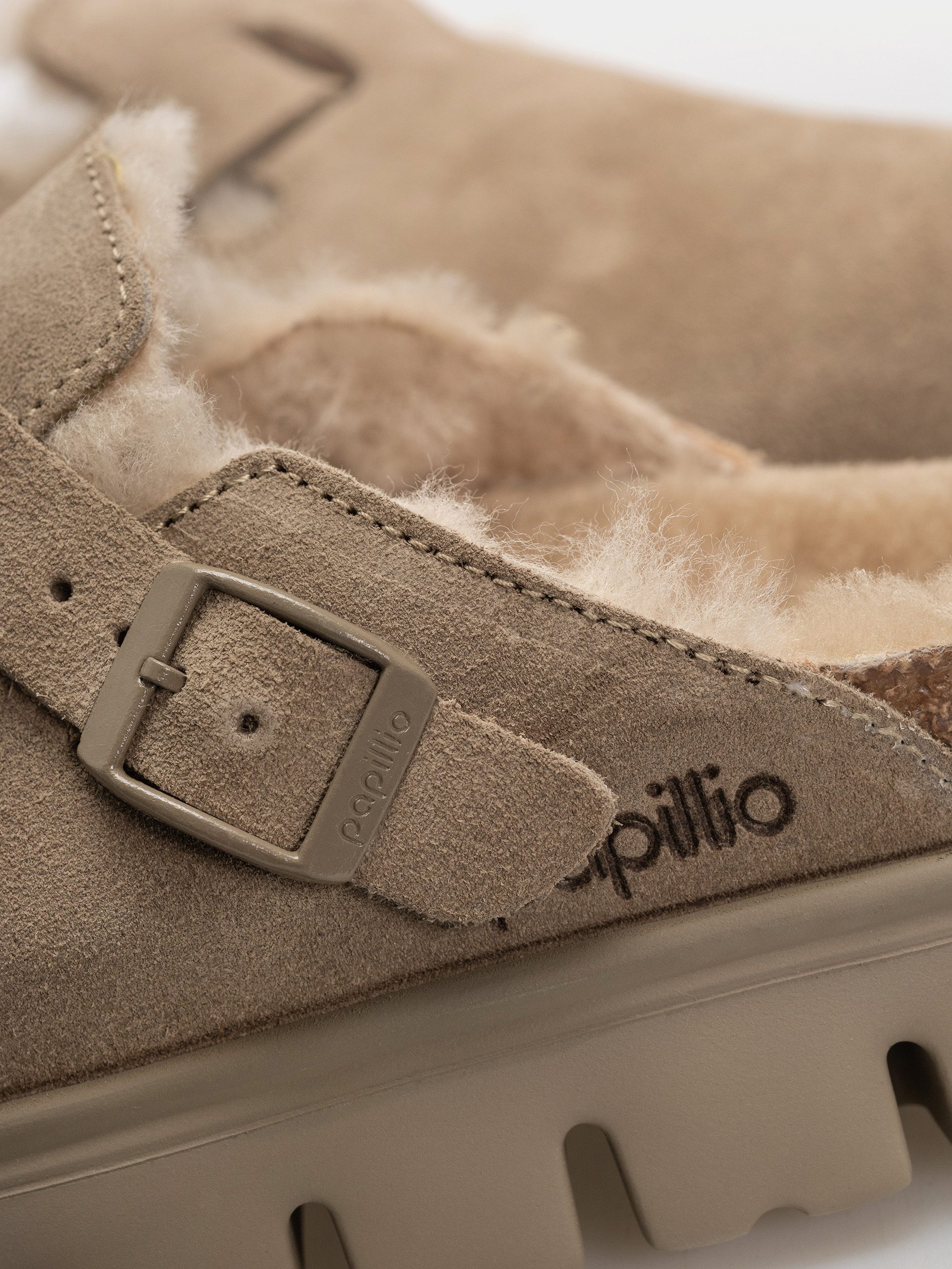 Чехли Birkenstock Boston Chunky Shearling Suede Leather Narrow Wmn (taupe)