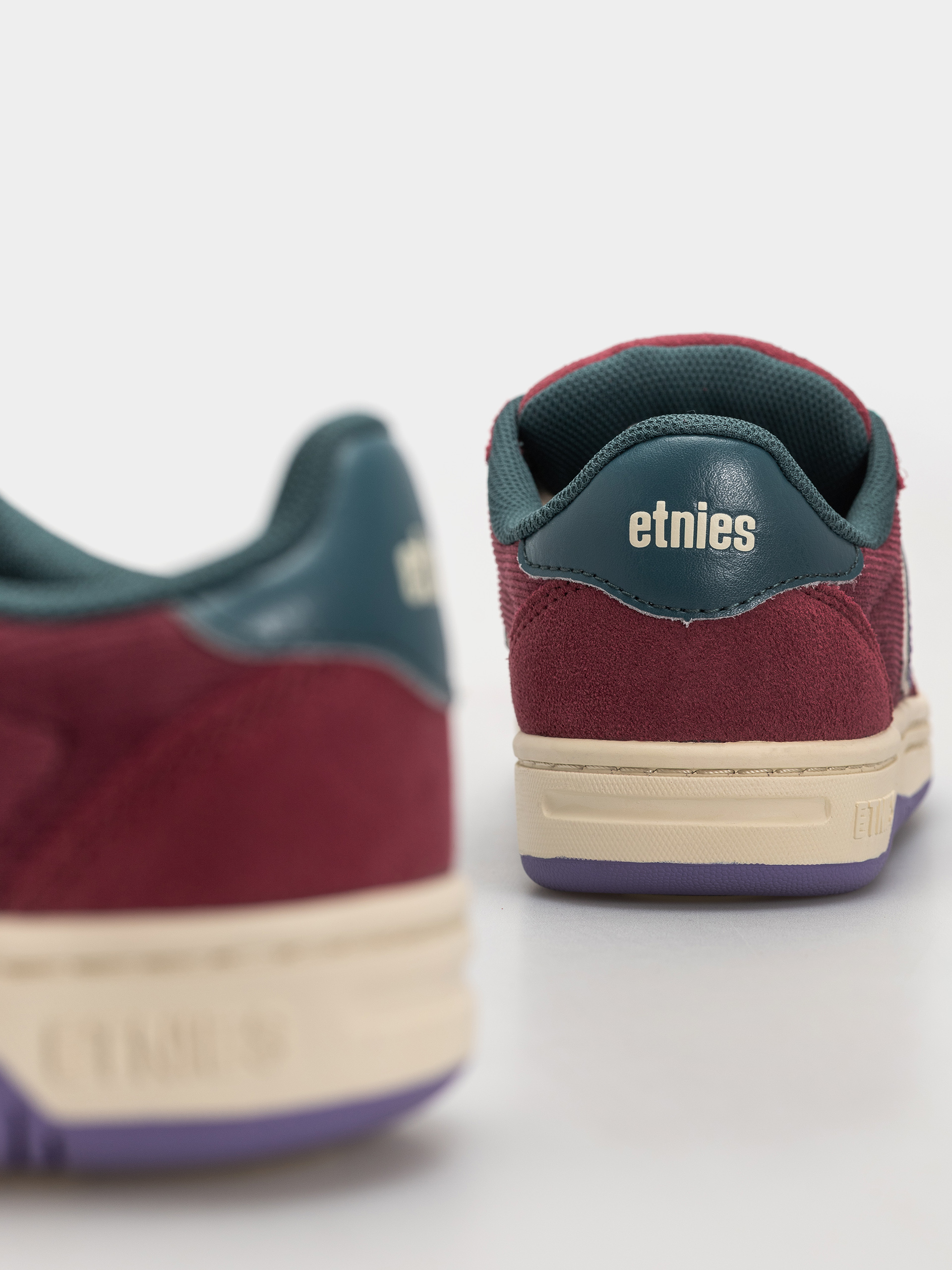 Обувки Etnies Locut (brick)
