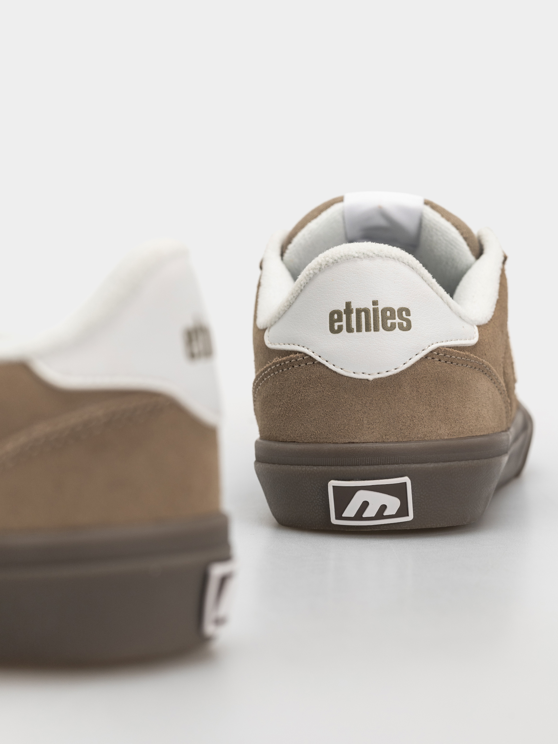 Обувки Etnies Locut Vulc (warm grey)
