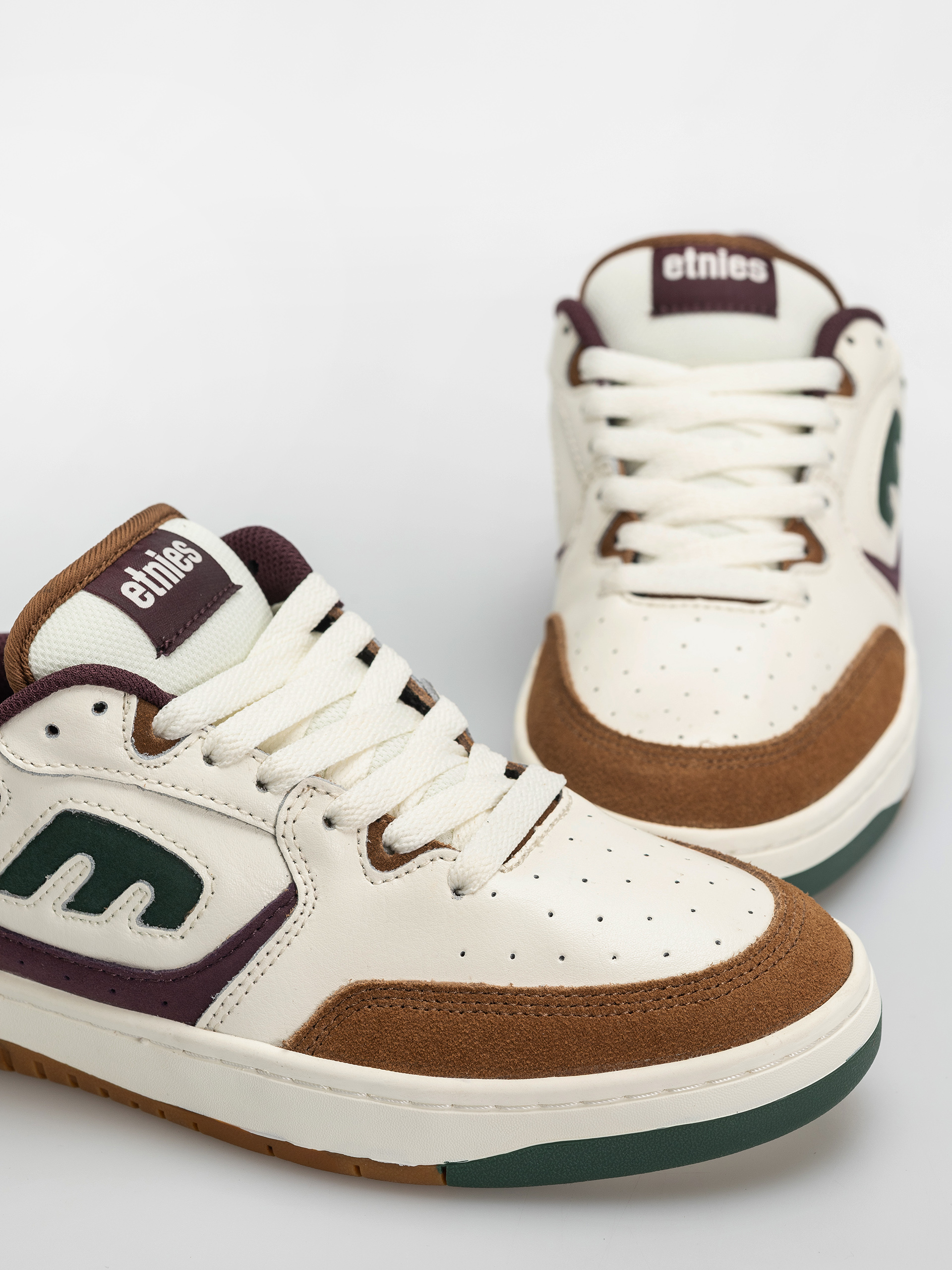 Обувки Etnies Loot X Skate Wild (ivory)