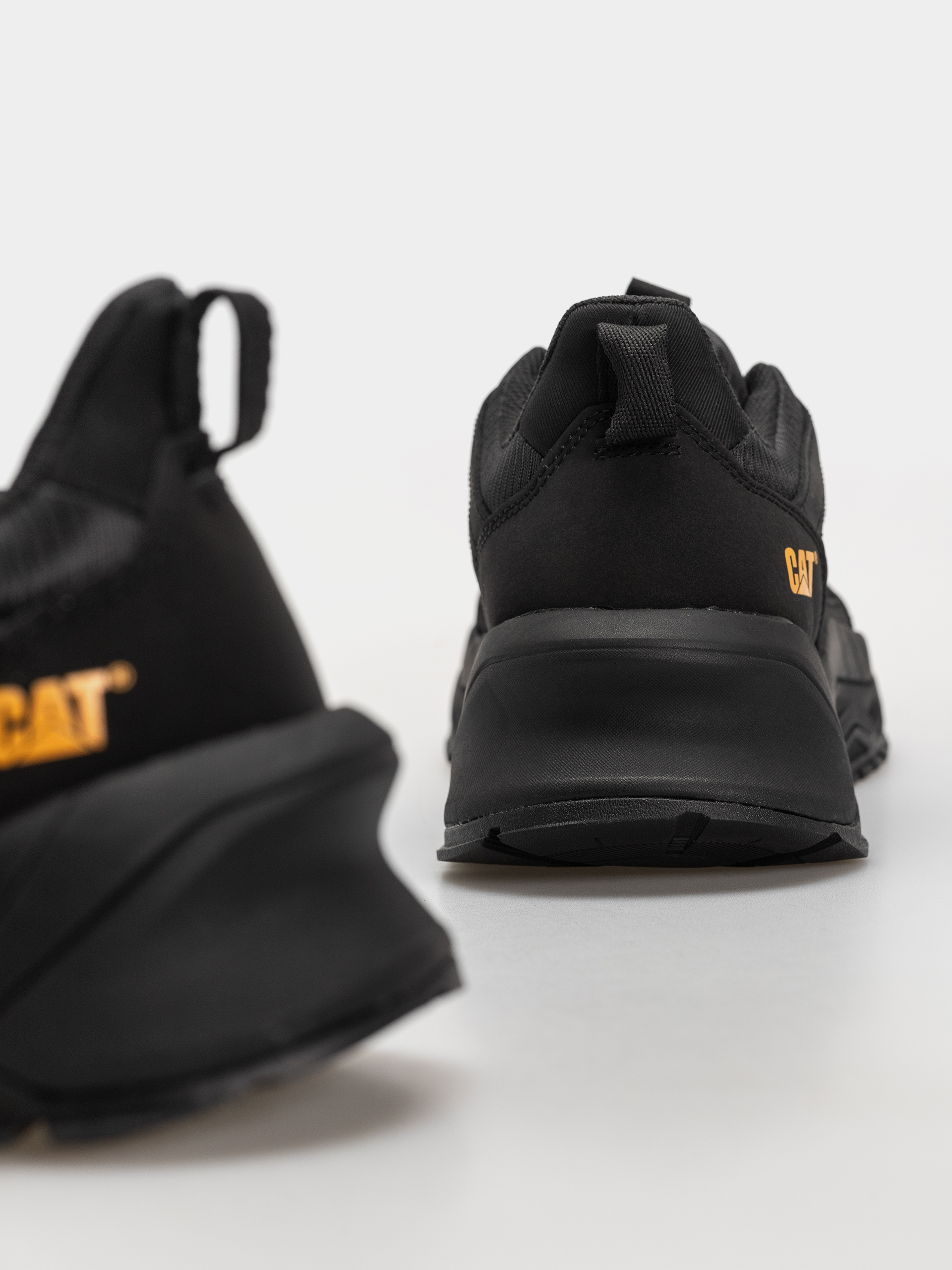 Обувки Caterpillar Amperage (black)