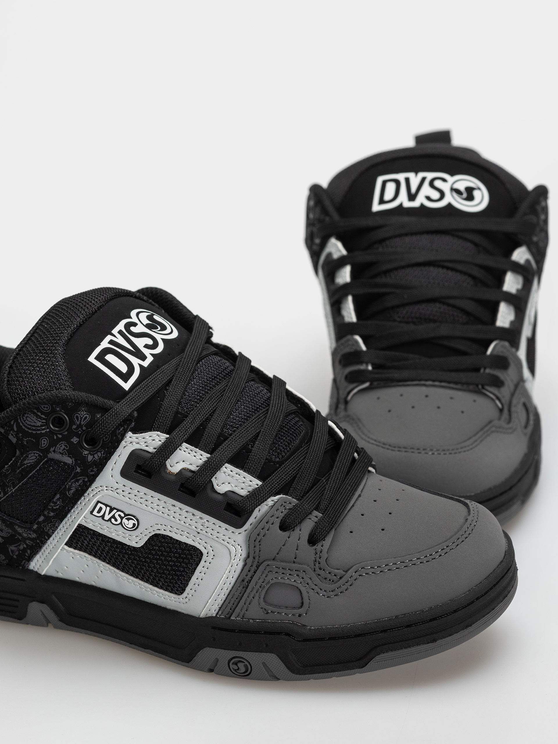 Обувки DVS Comanche (black/charcoal)