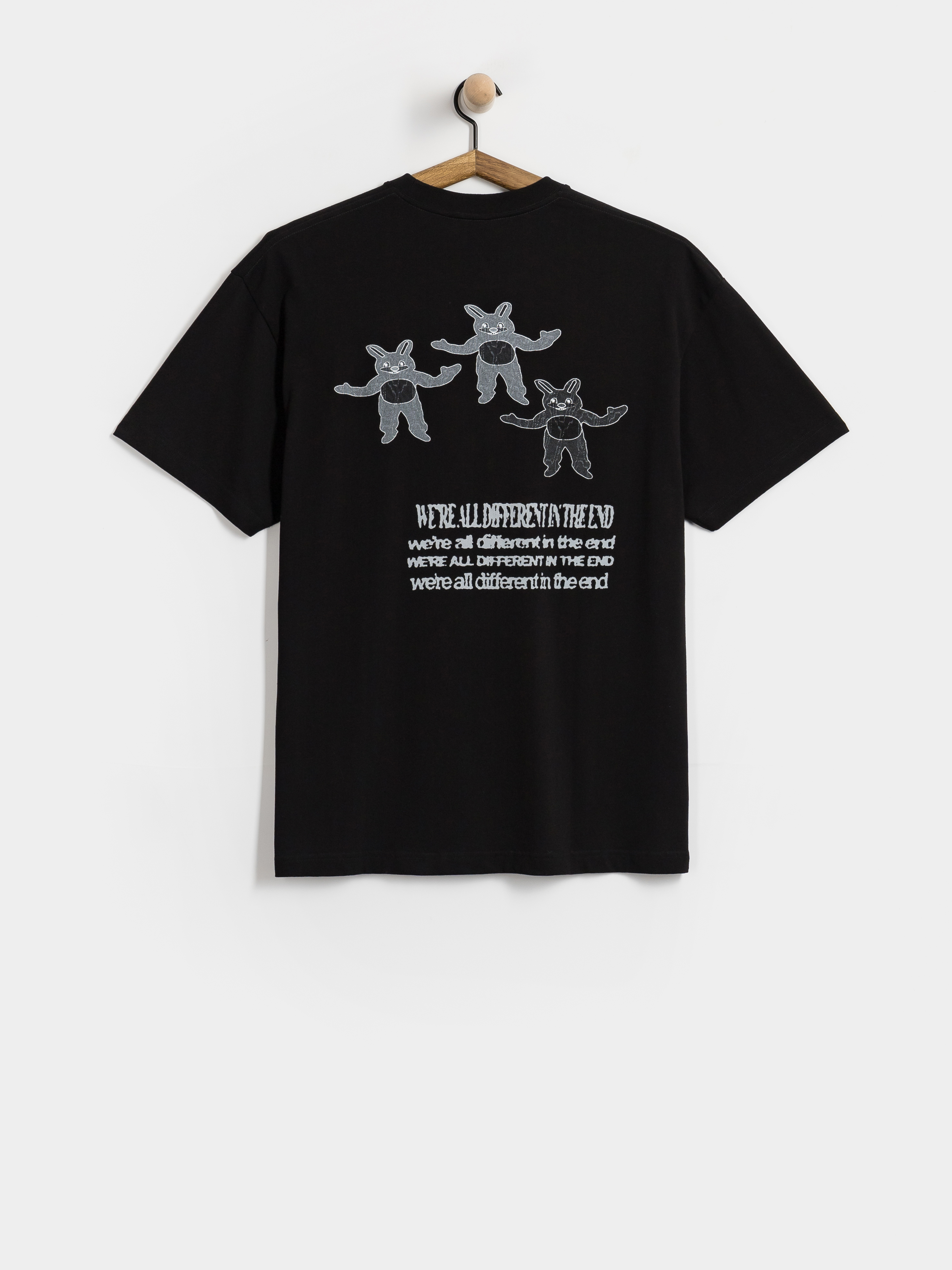 Тениска Polar Skate Different In The End (black)