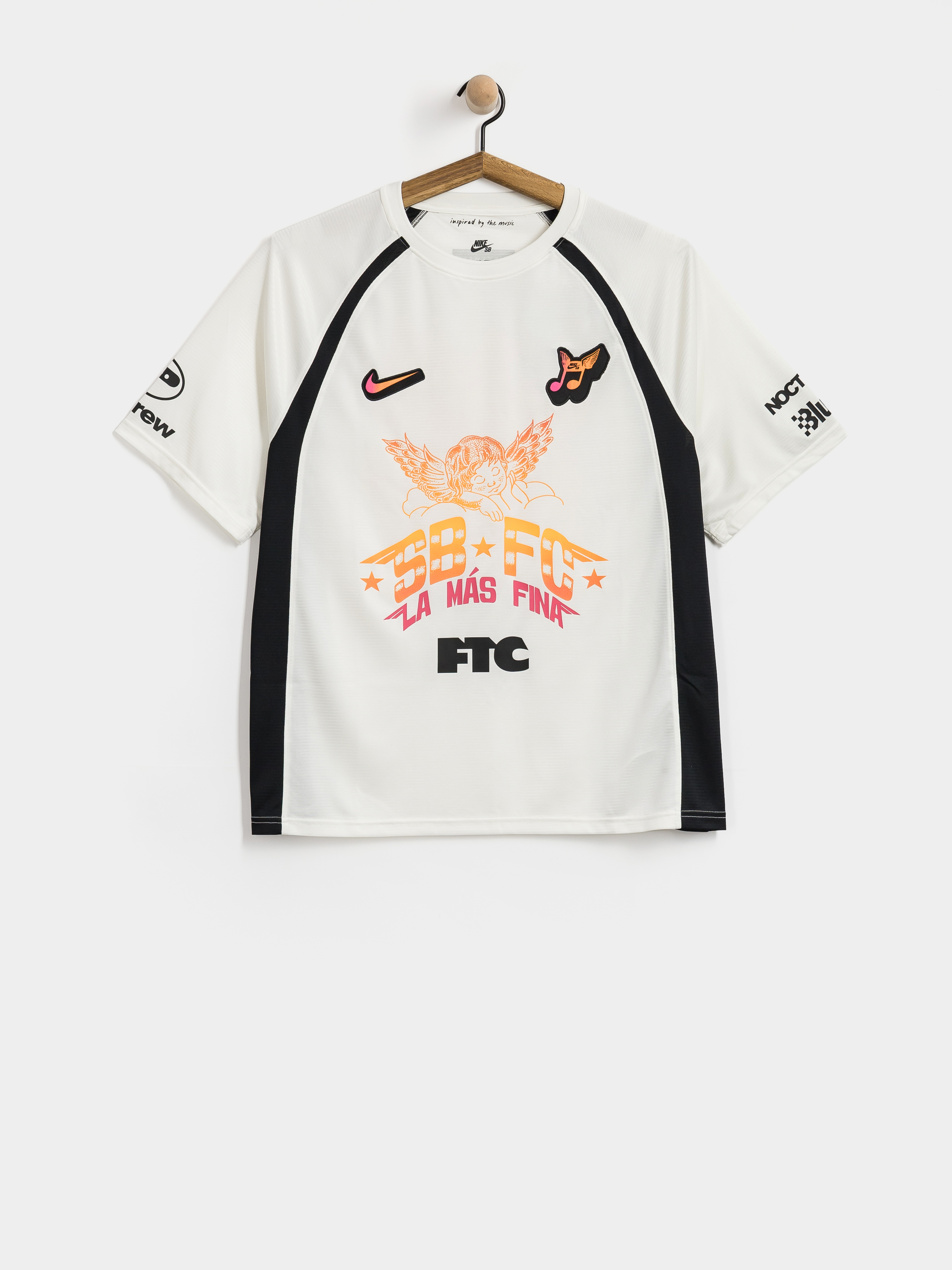 Тениска Nike SB WC SS Jersey (sail/black)