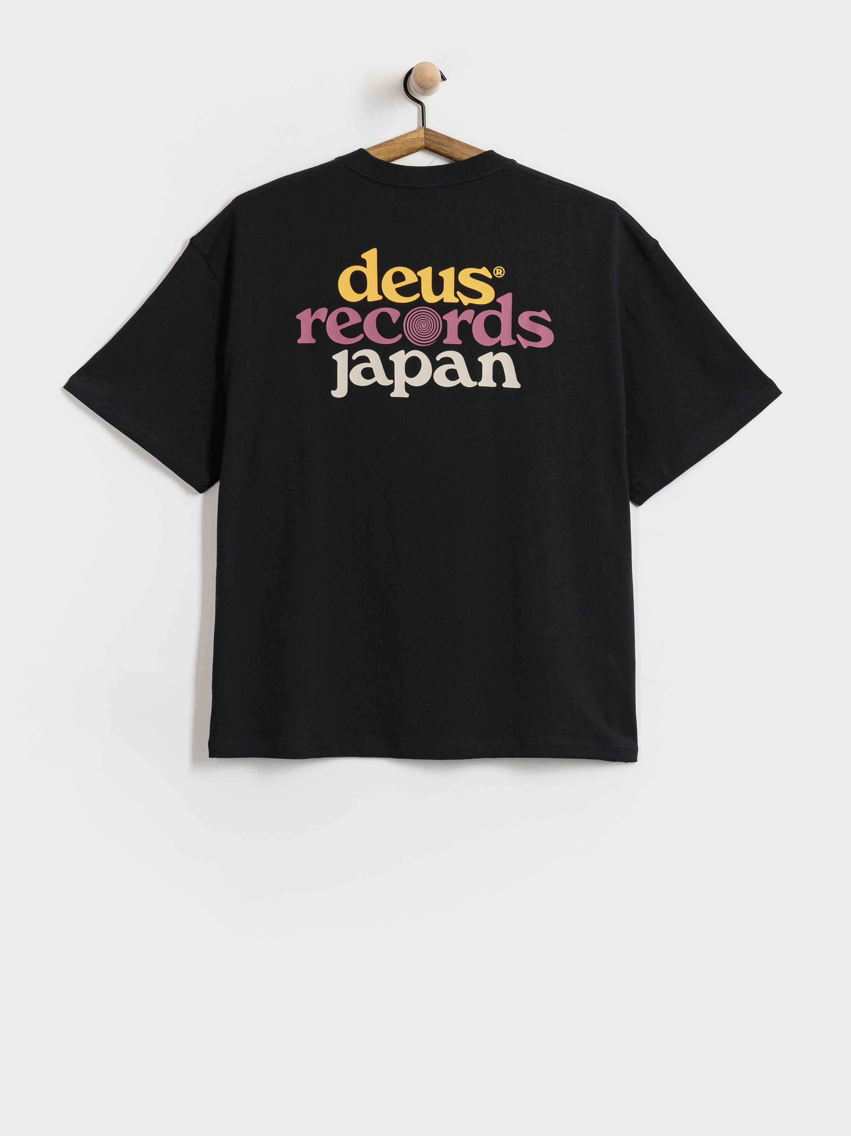 Тениска Deus Ex Machina Strata Os