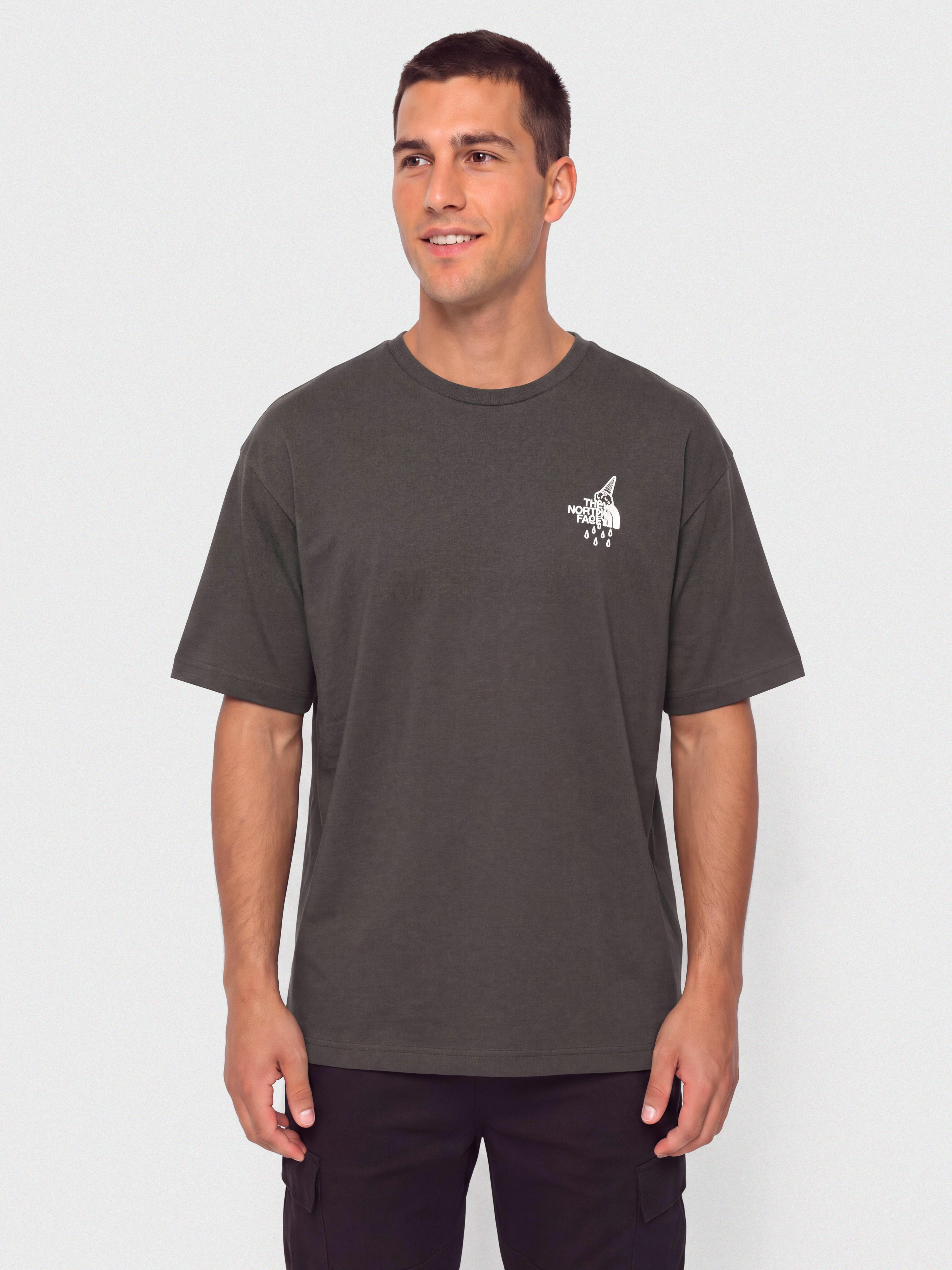 Тениска The North Face Powder Days Relaxed Graphic (asphalt grey)