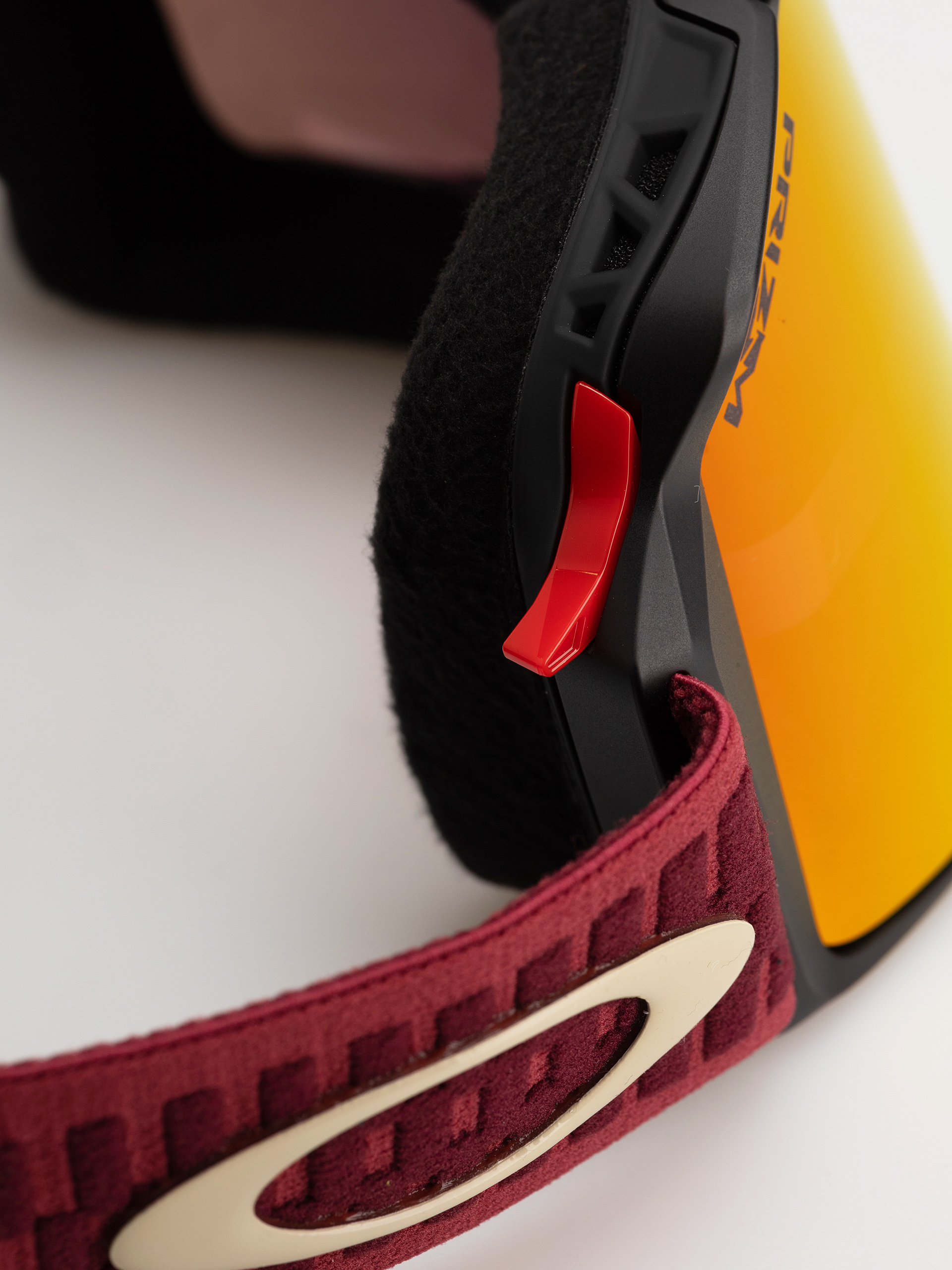 Сноуборд очила Oakley Flow Scape L (matte black/prizm torch)