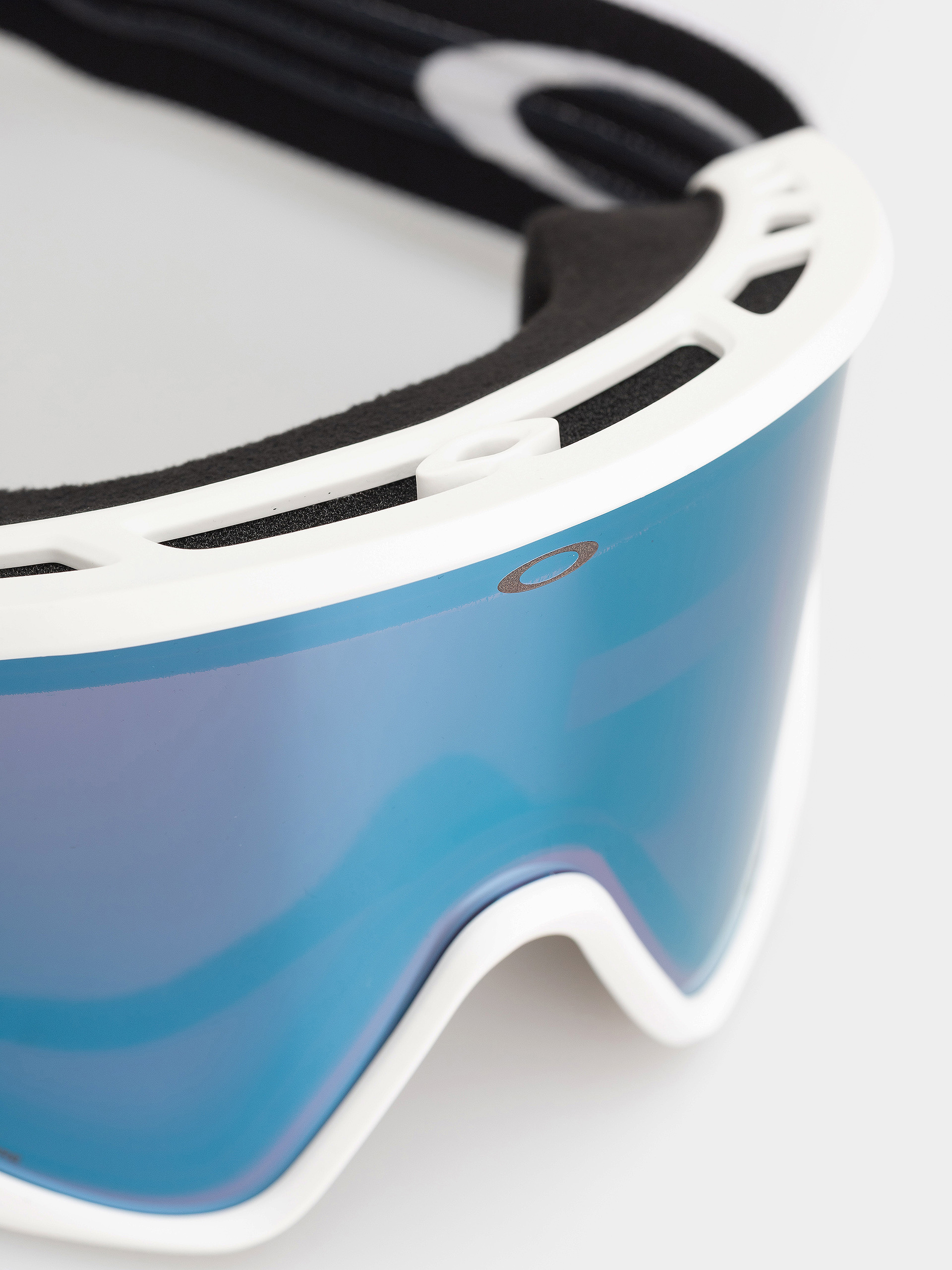 Сноуборд очила Oakley Mont Scape L (matte white/prizm sapphire)