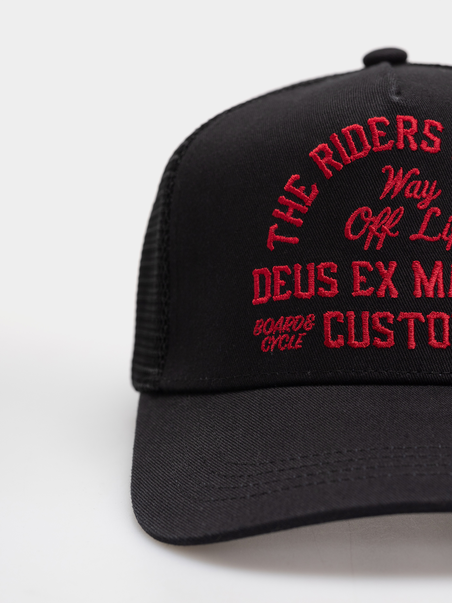 Шапка с козирка Deus Ex Machina Shook Ones Trucker (black)