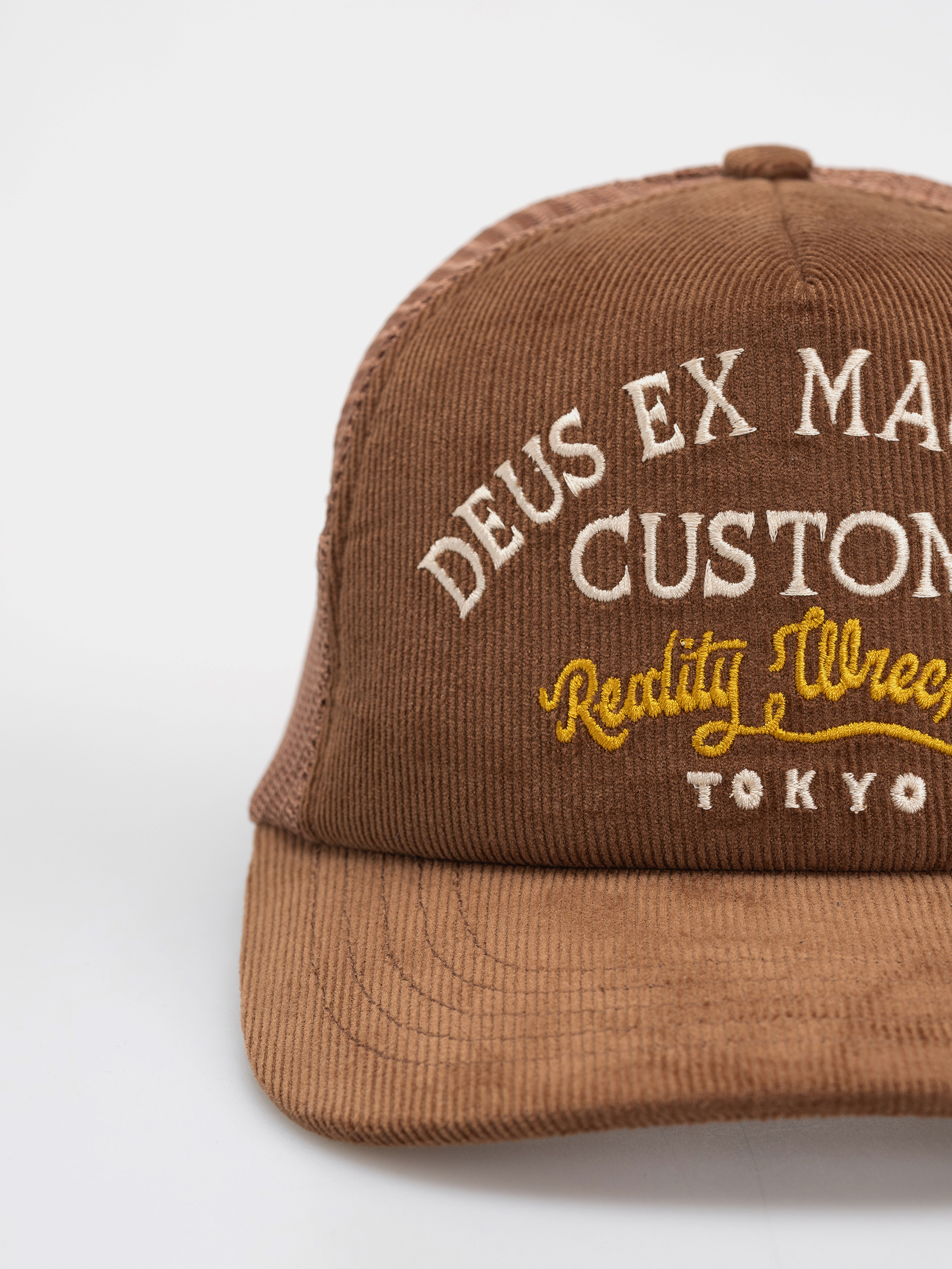 Шапка с козирка Deus Ex Machina Marsden Trucker (brown)