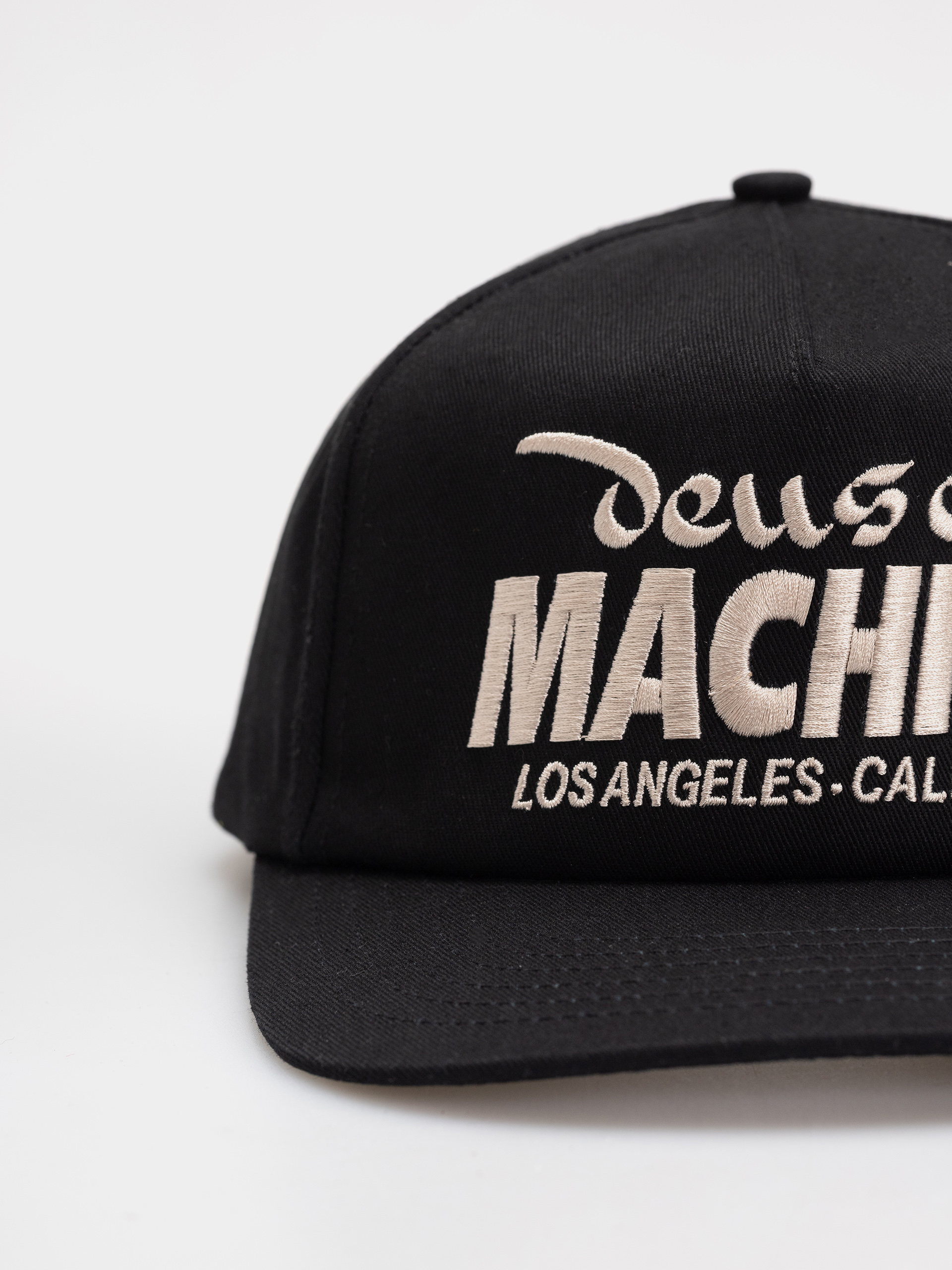 Шапка с козирка Deus Ex Machina Primo (black)