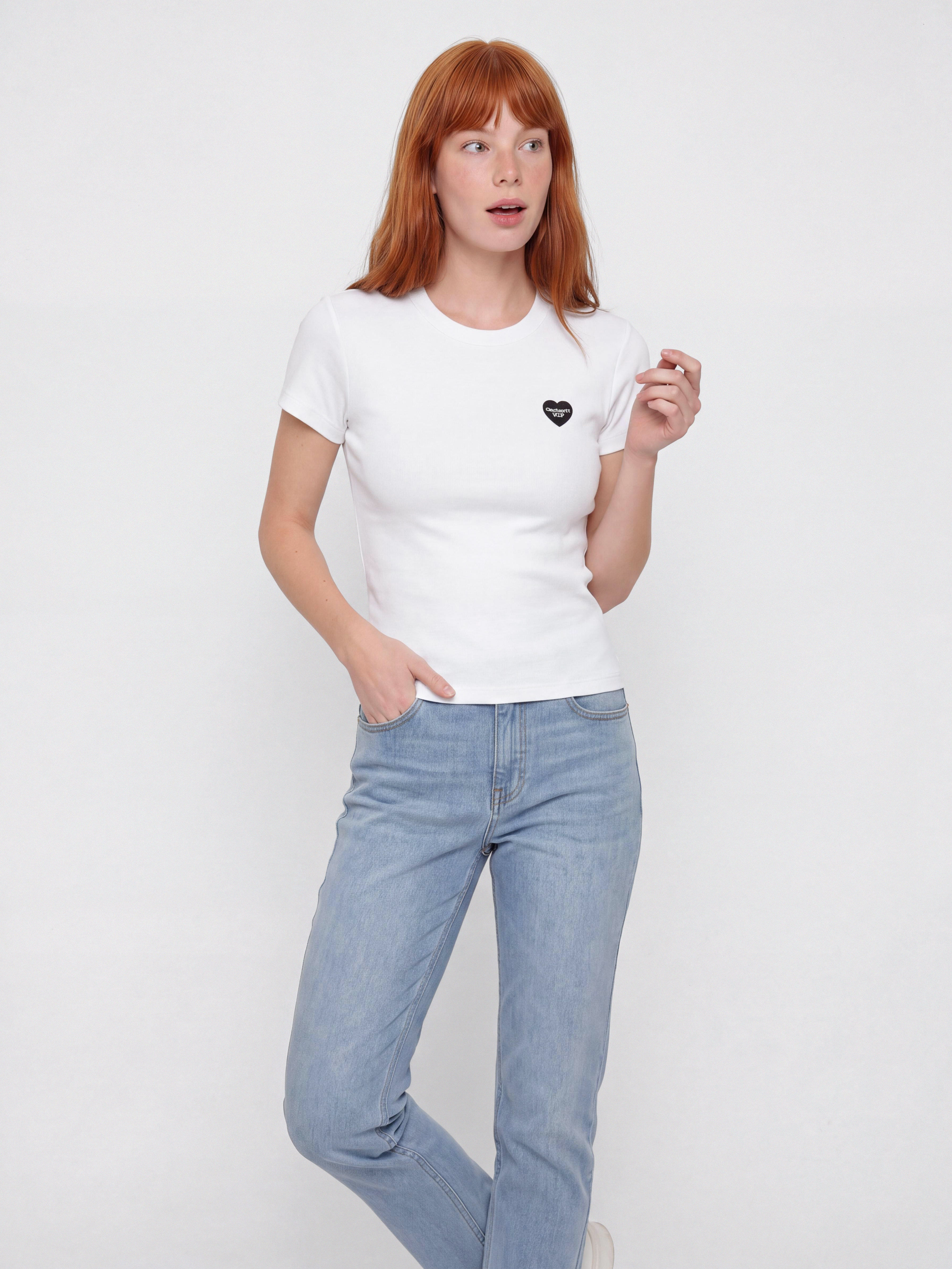 Тениска Carhartt WIP Small Heart Patch Wmn