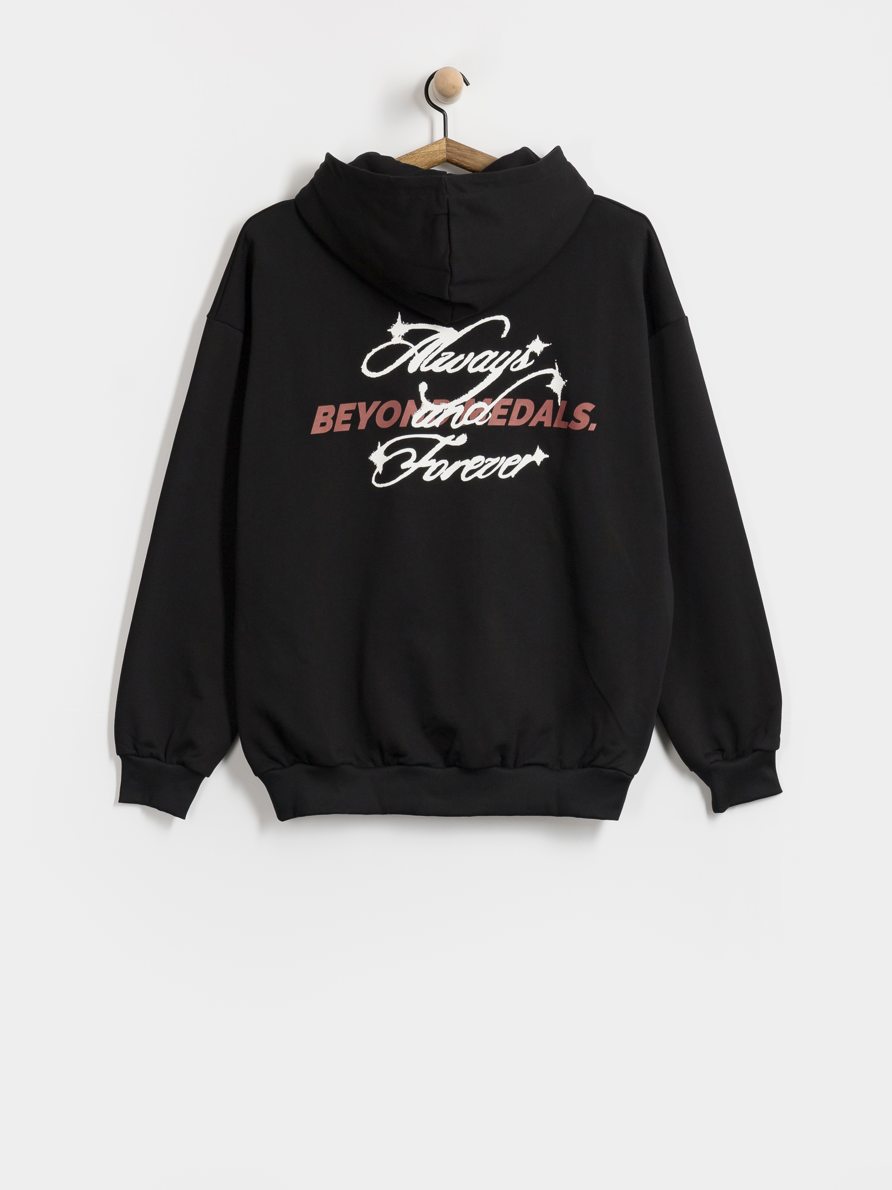 Суитшърт с качулка Beyond Medals Forever HD (black)