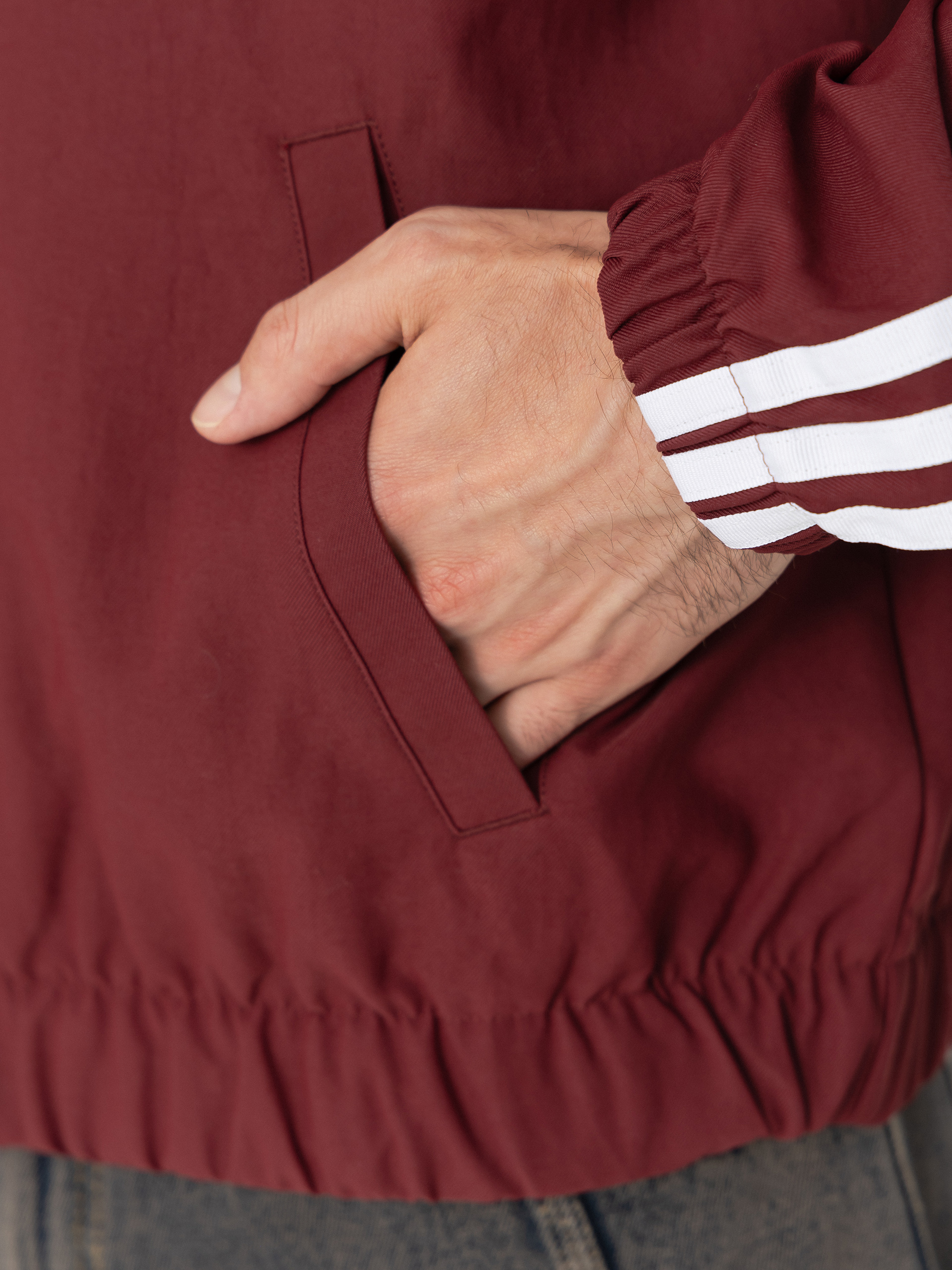 Яке adidas Superfire Tk (shared/white)