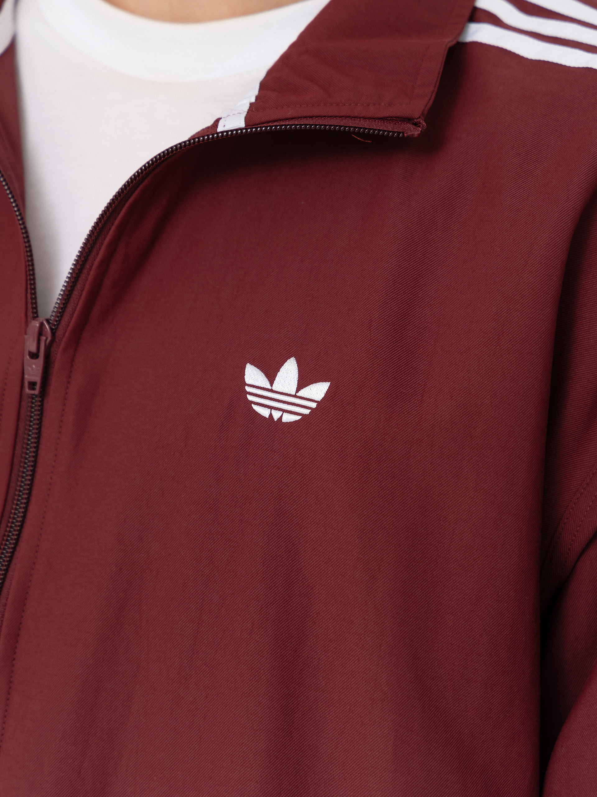 Яке adidas Superfire Tk (shared/white)